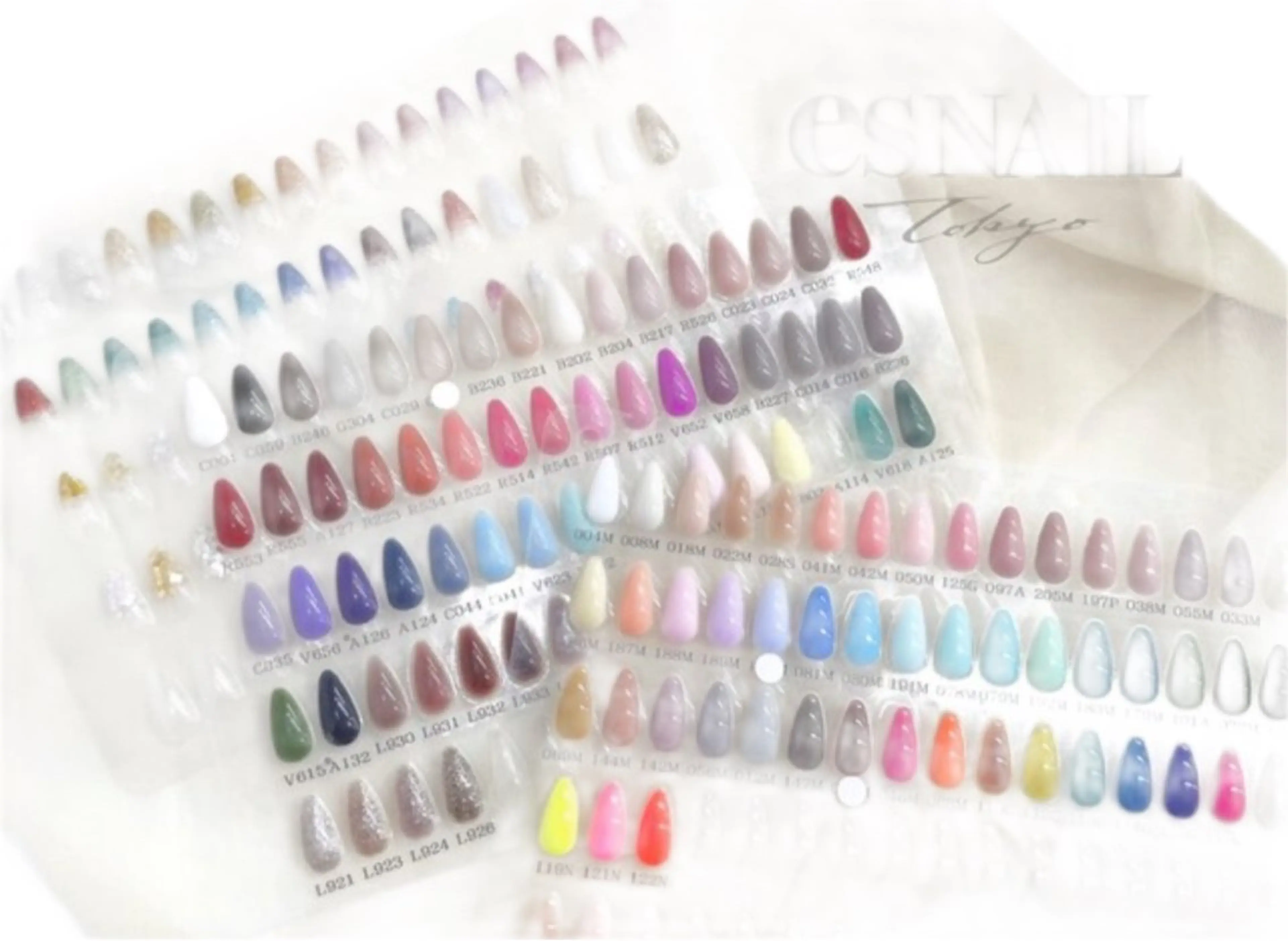 💚ワンカラー💚他店オフ込み🩵もちろんフィルイン仕上げで爪を傷めないです🩵の写真