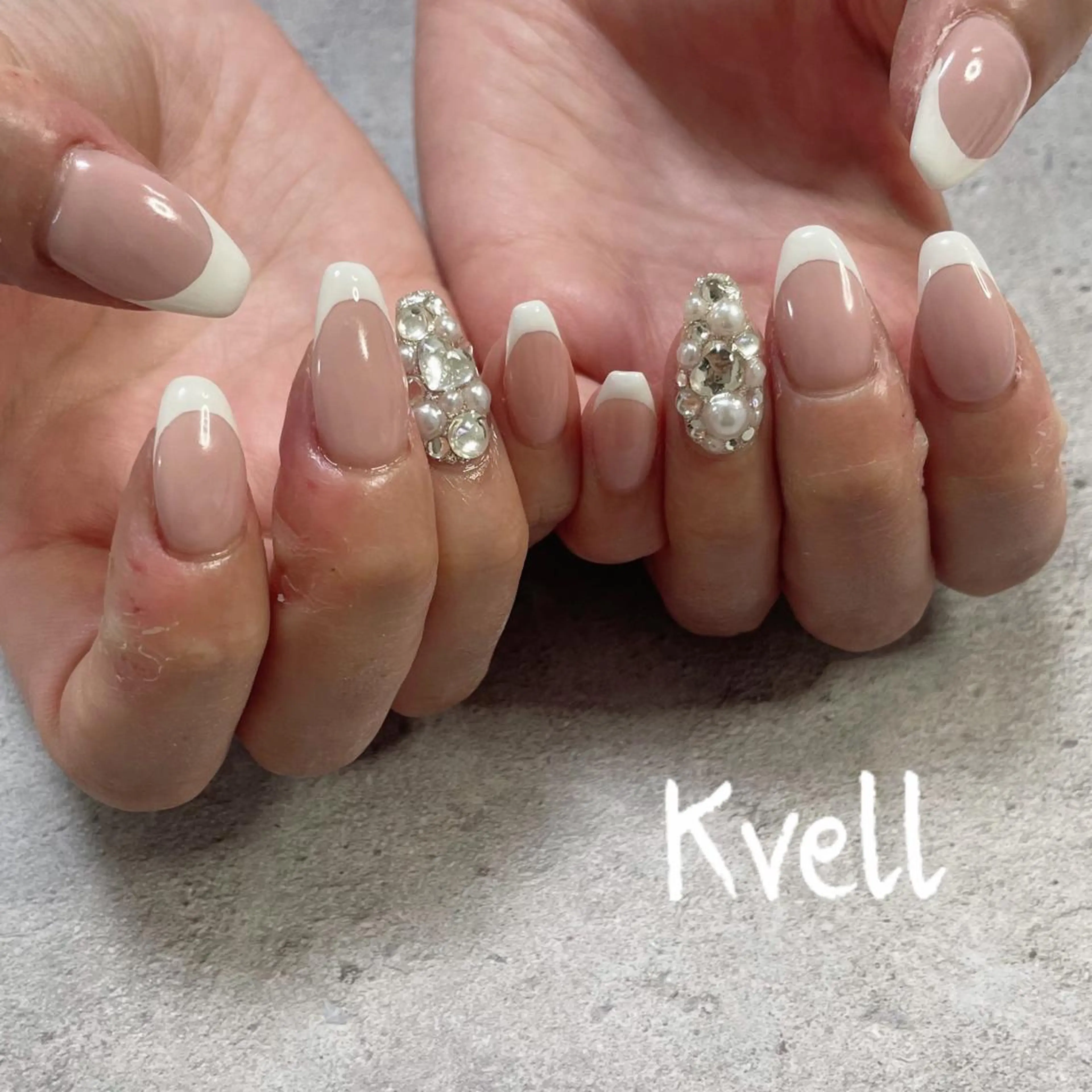 ネイル フレンチネイル ハンドネイル nail salon  Kvell所属・nailsalon Kvellのネイルデザイン