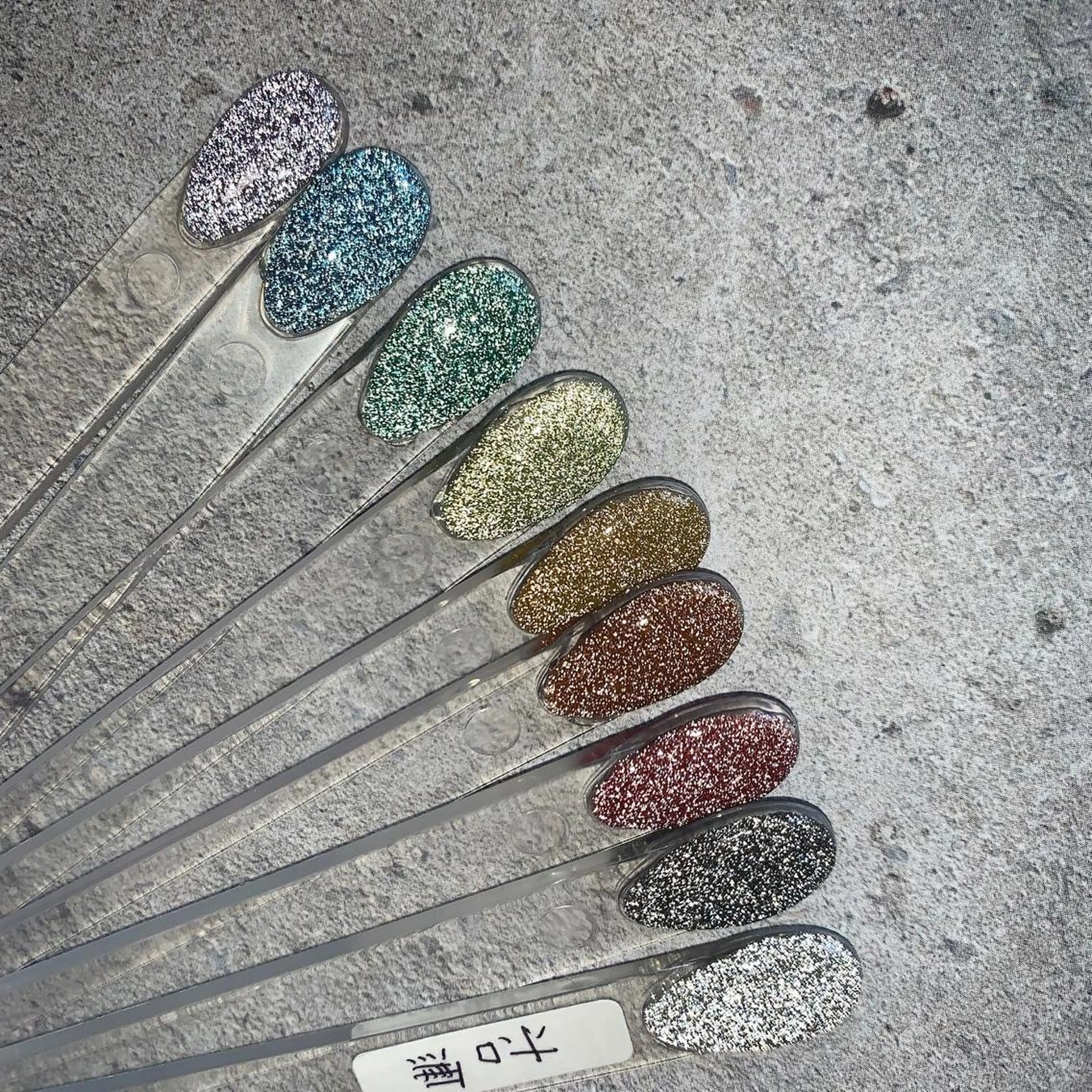 ネイル アートネイル フラッシュネイル miyu ☺︎のネイルデザイン