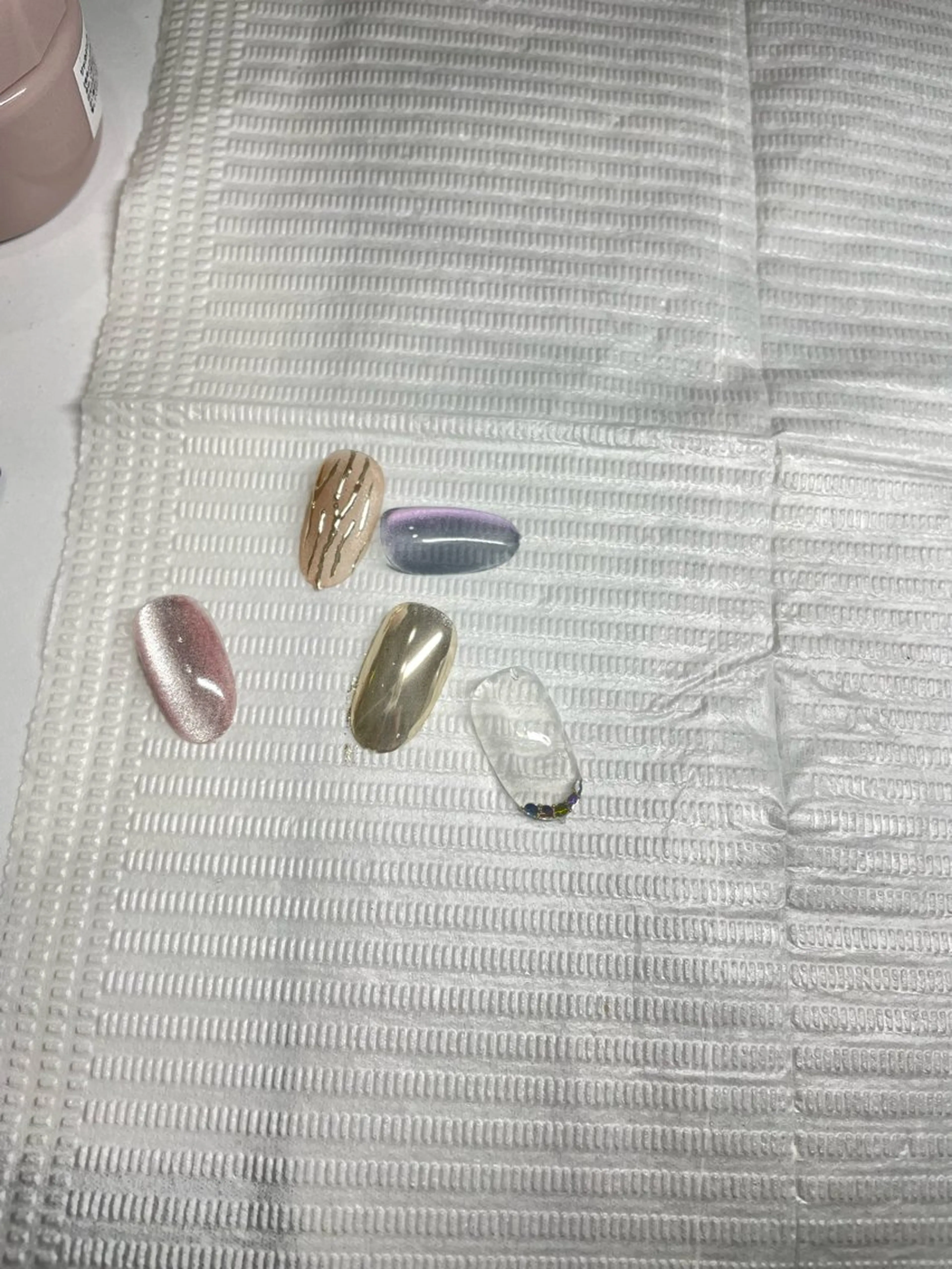 ネイル Lily Beauty天神西通り店所属・坂田 美生のネイルデザイン