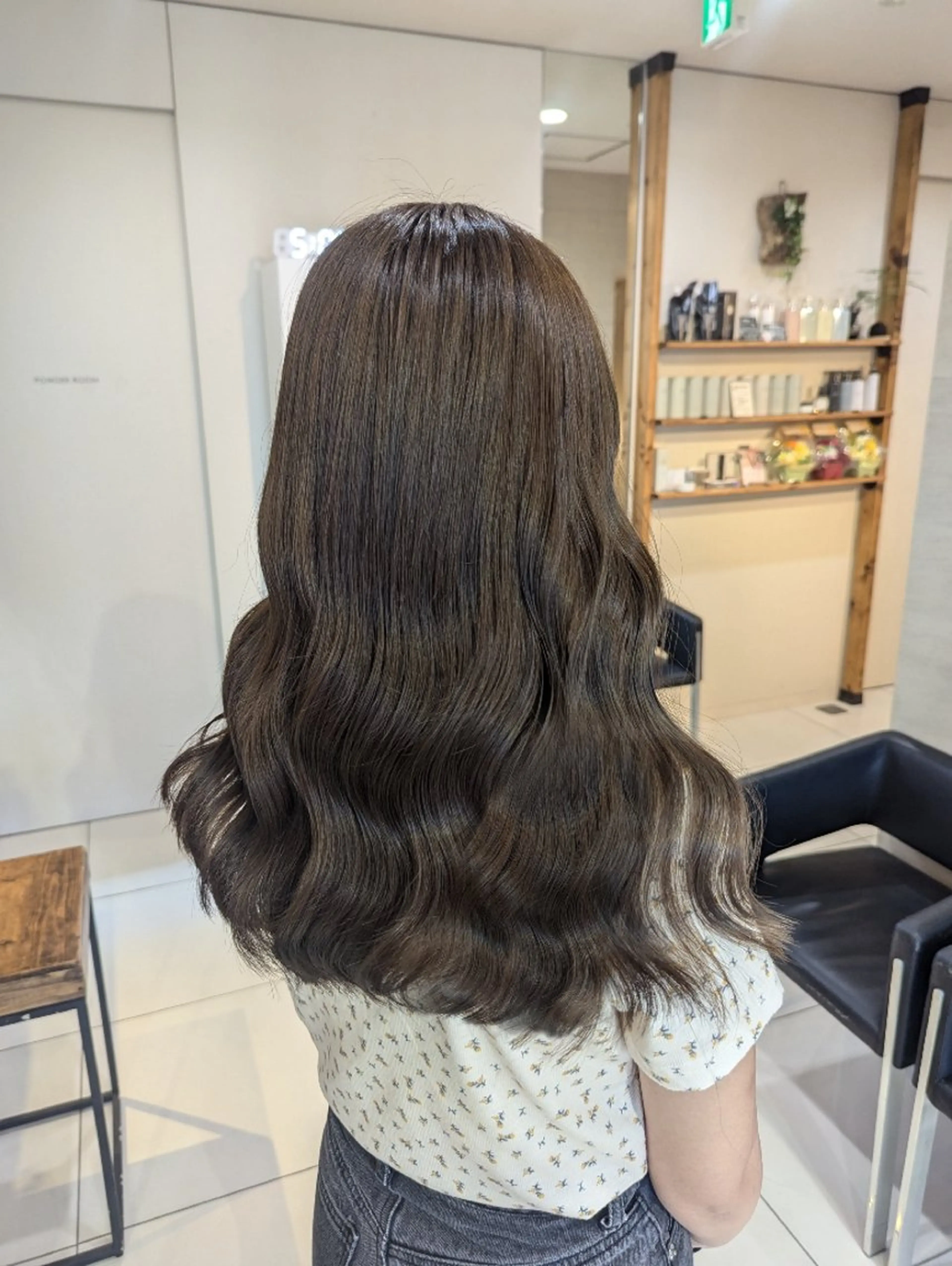 ロング カット ヘアカラー 髪質改善/お呼ば れヘア/透明感カラーのヘアスタイル