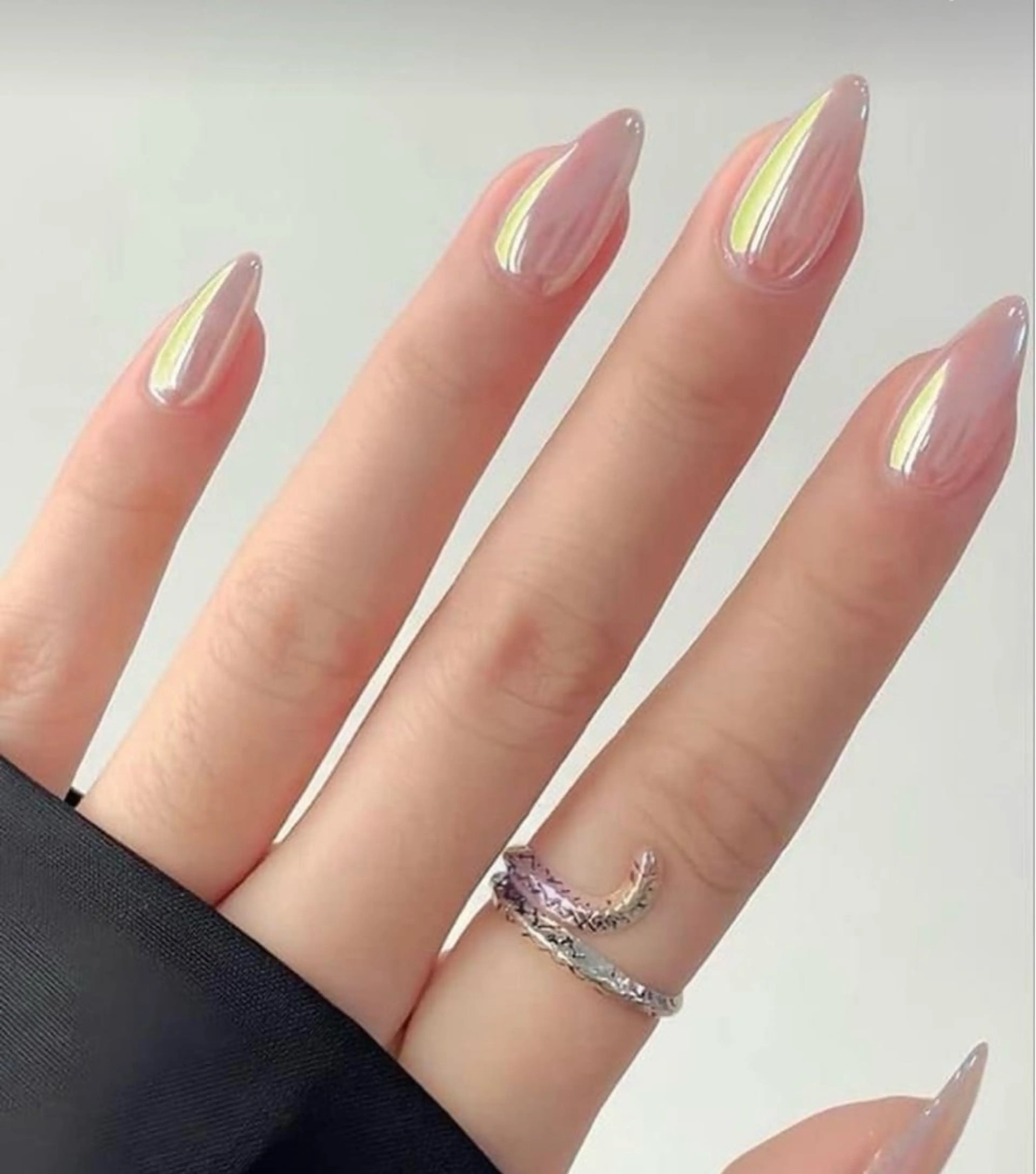 ネイル Kawaii Nail Salon所属・YURI NAIL NARITAのネイルデザイン