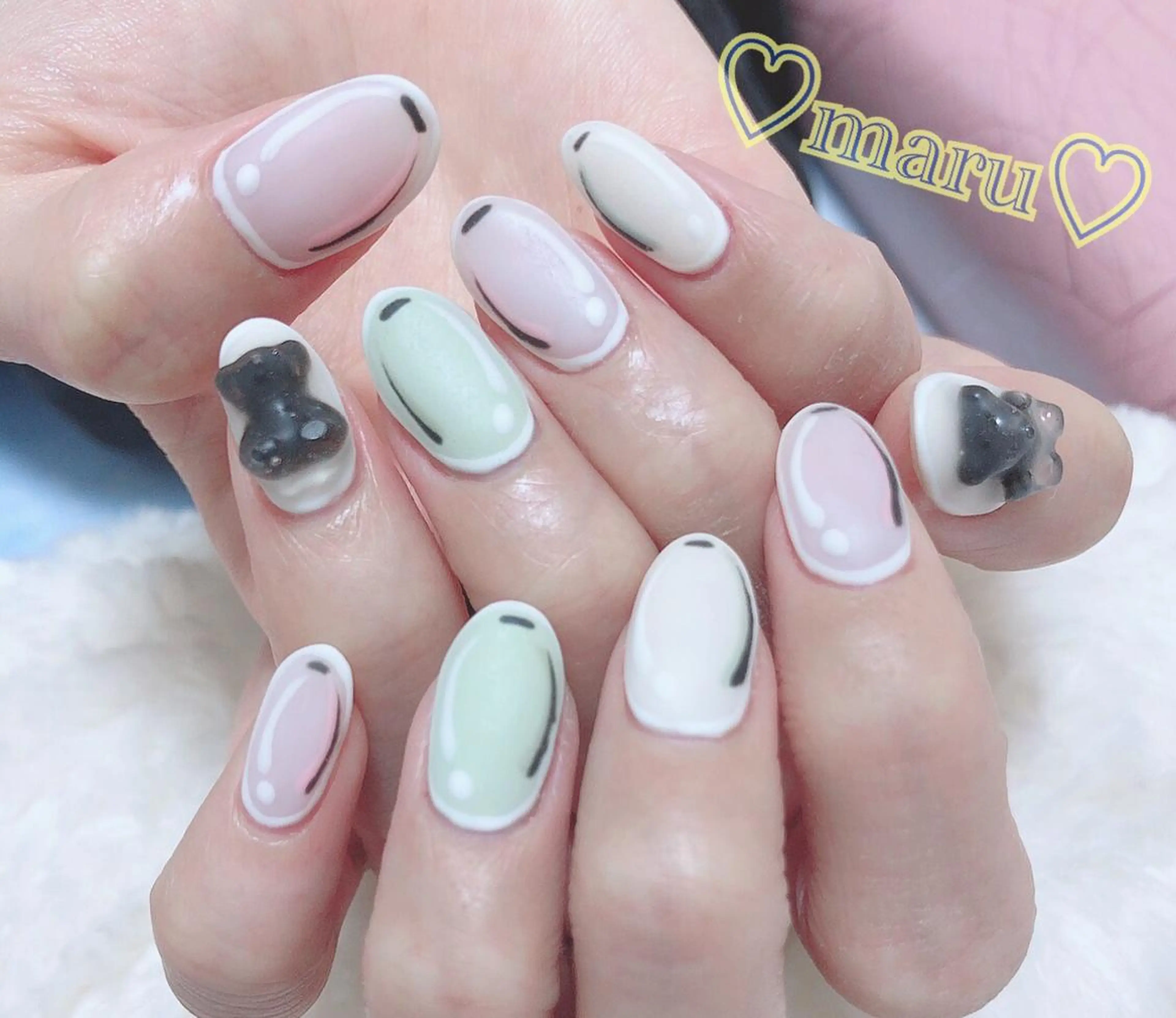 ネイル ハンドネイル フットネイル まるみ ♡のネイルデザイン