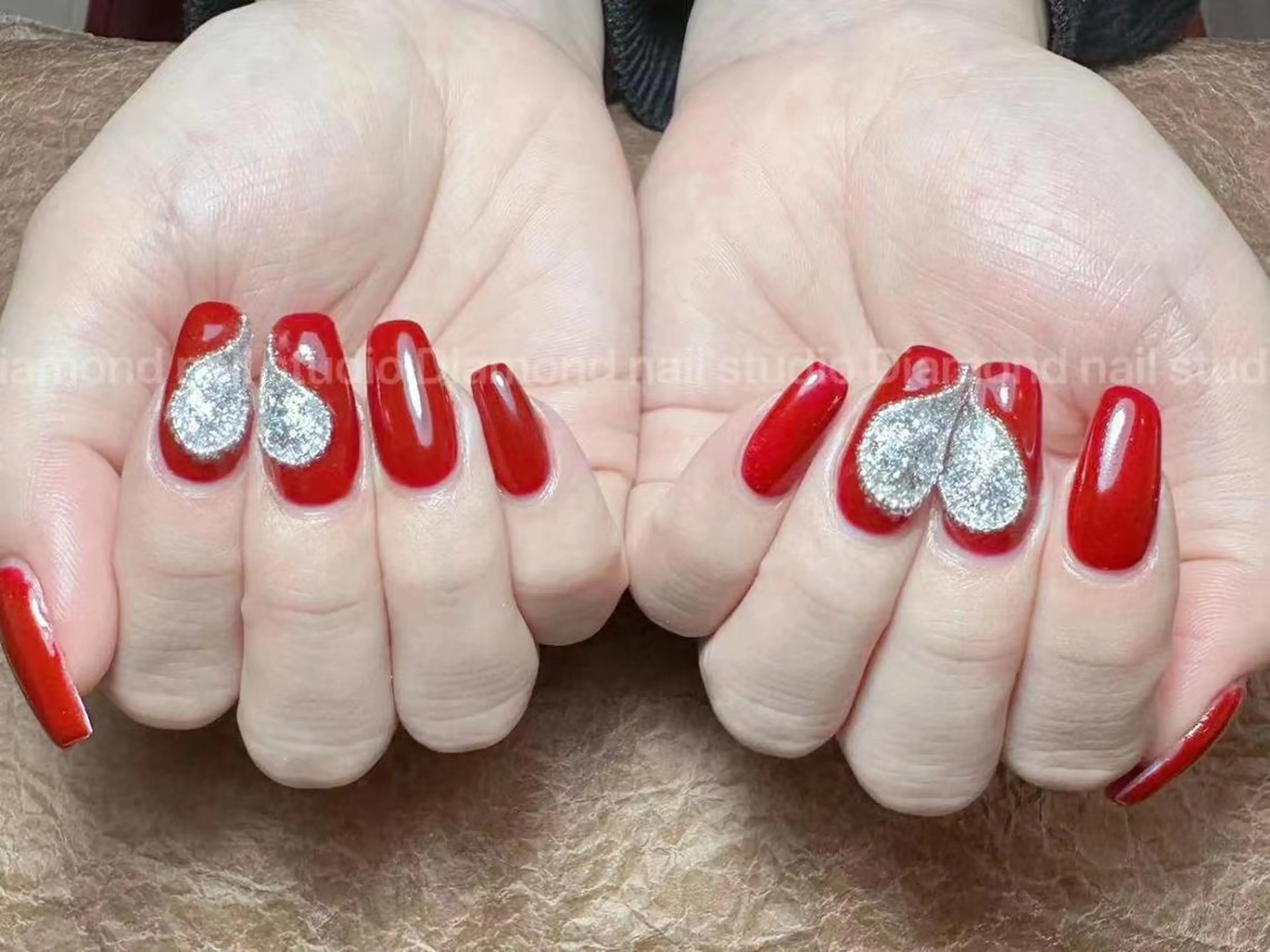 ショート ハンドネイル ハンドケア Diamond 🚢のネイルデザイン