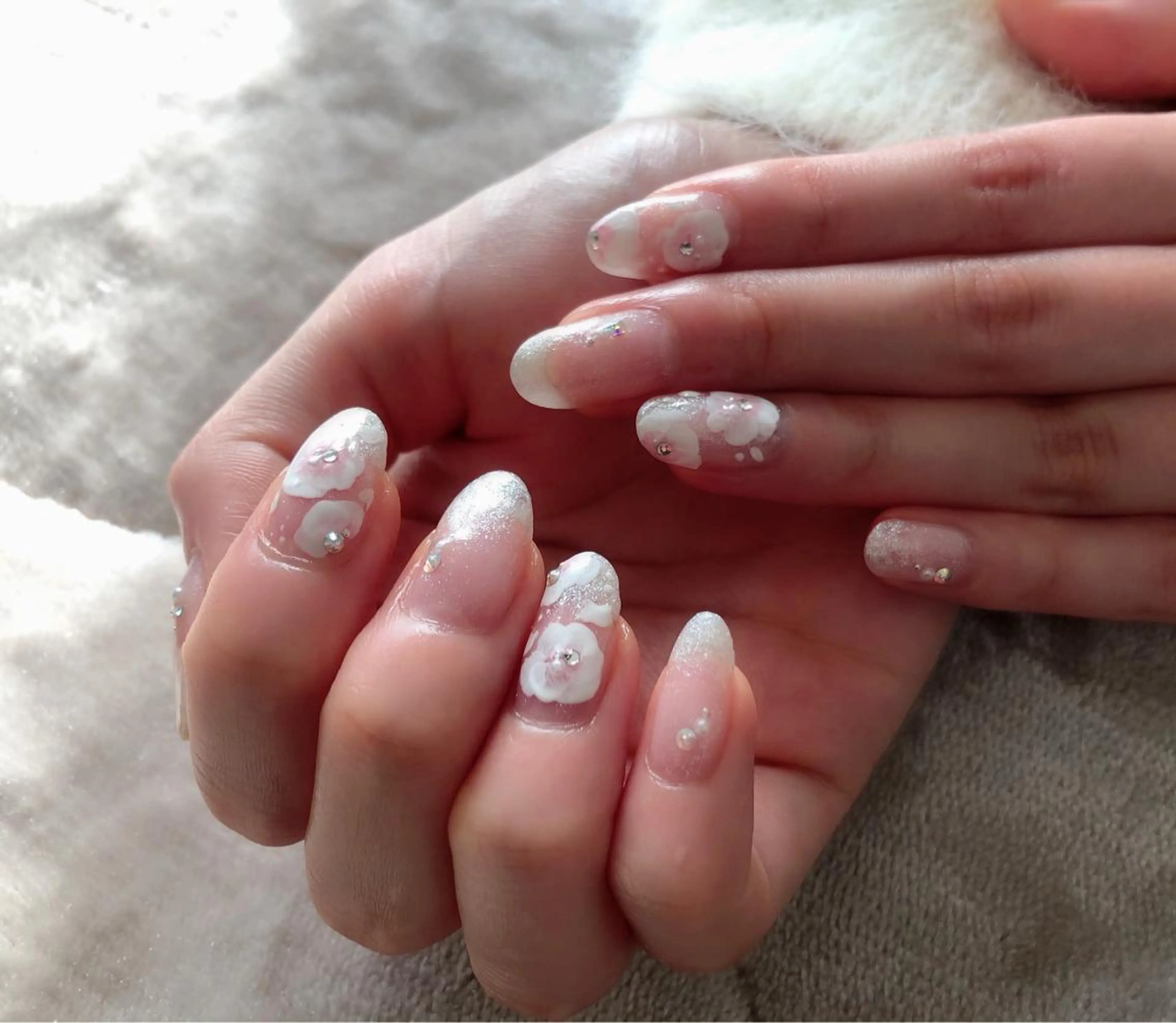 ネイル ハンドネイル t. yoshizawaのネイルデザイン