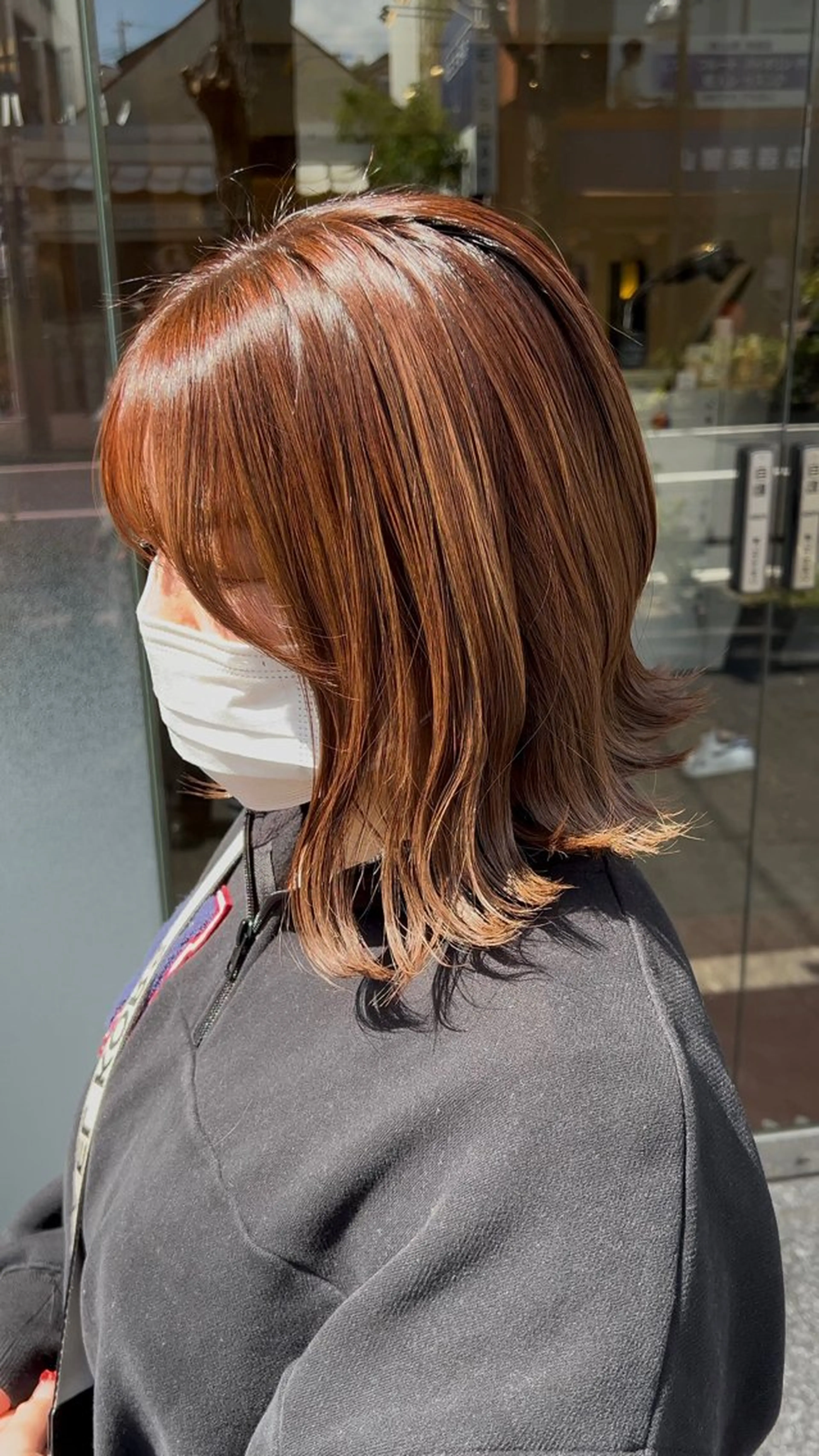 ミディアム カラー ベージュカラー オレンジ オレンジベージュ EARTH AOBADAIのヘアスタイル