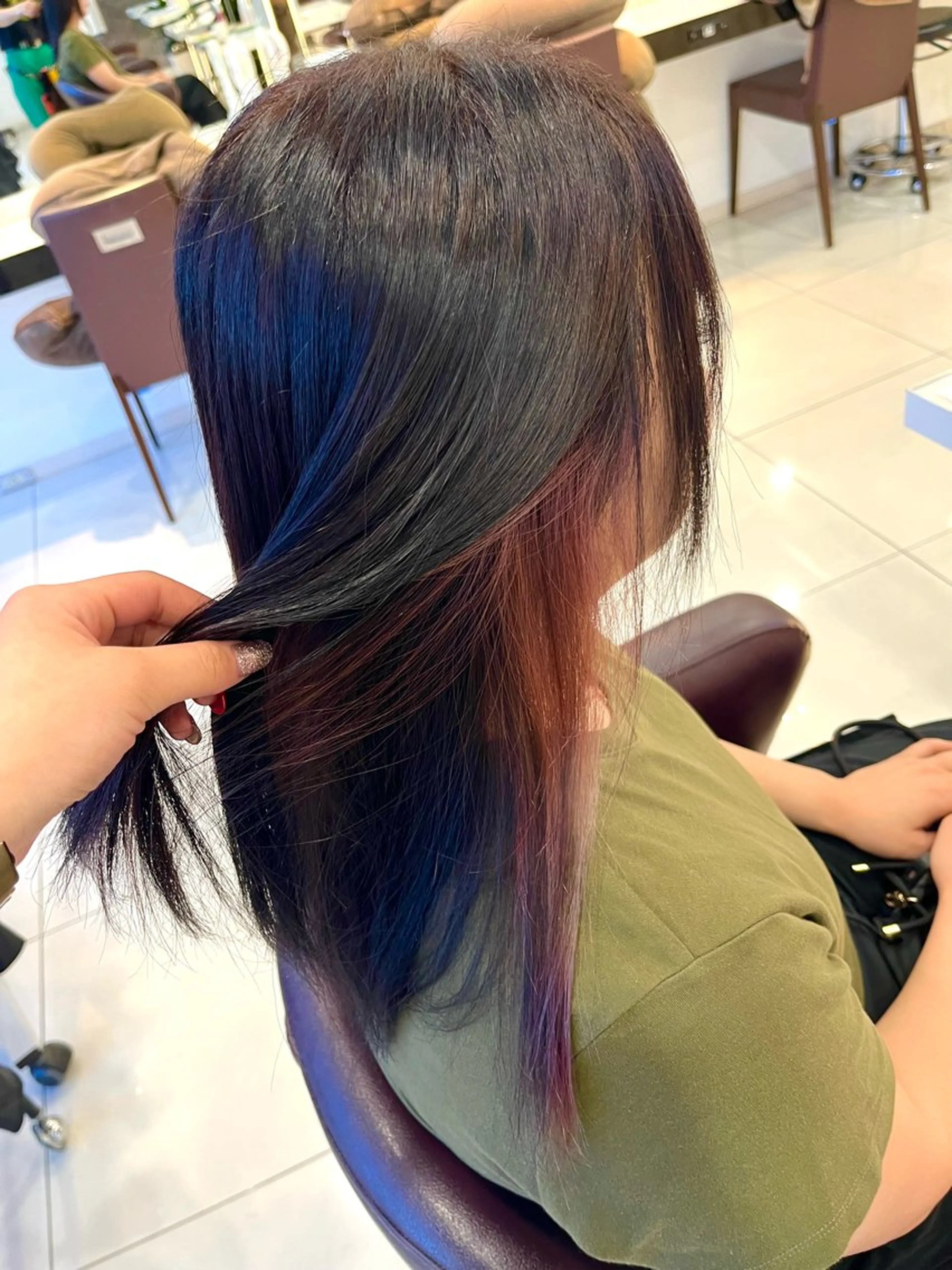 ロング カラー イヤリングカラー ロング カット/暖色カラー/ rikako🌻のヘアスタイル