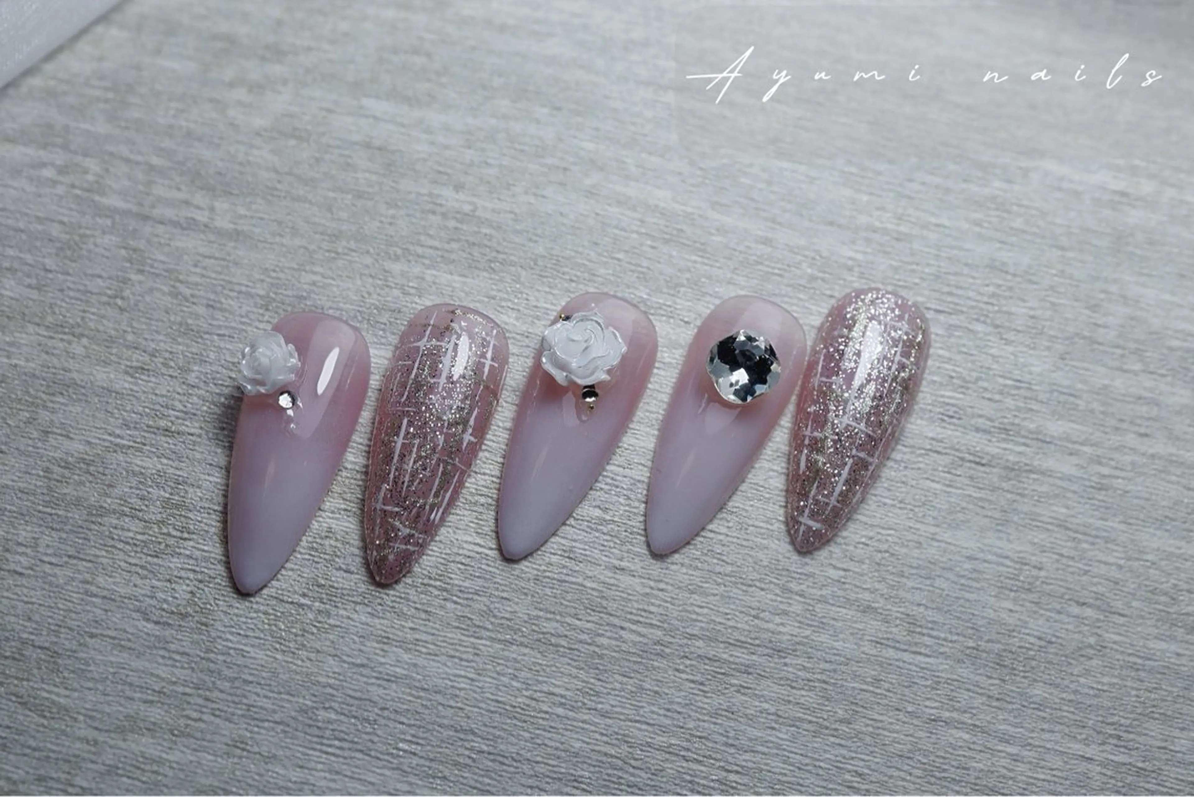 ネイル Ayumi nails川崎店のネイルデザイン