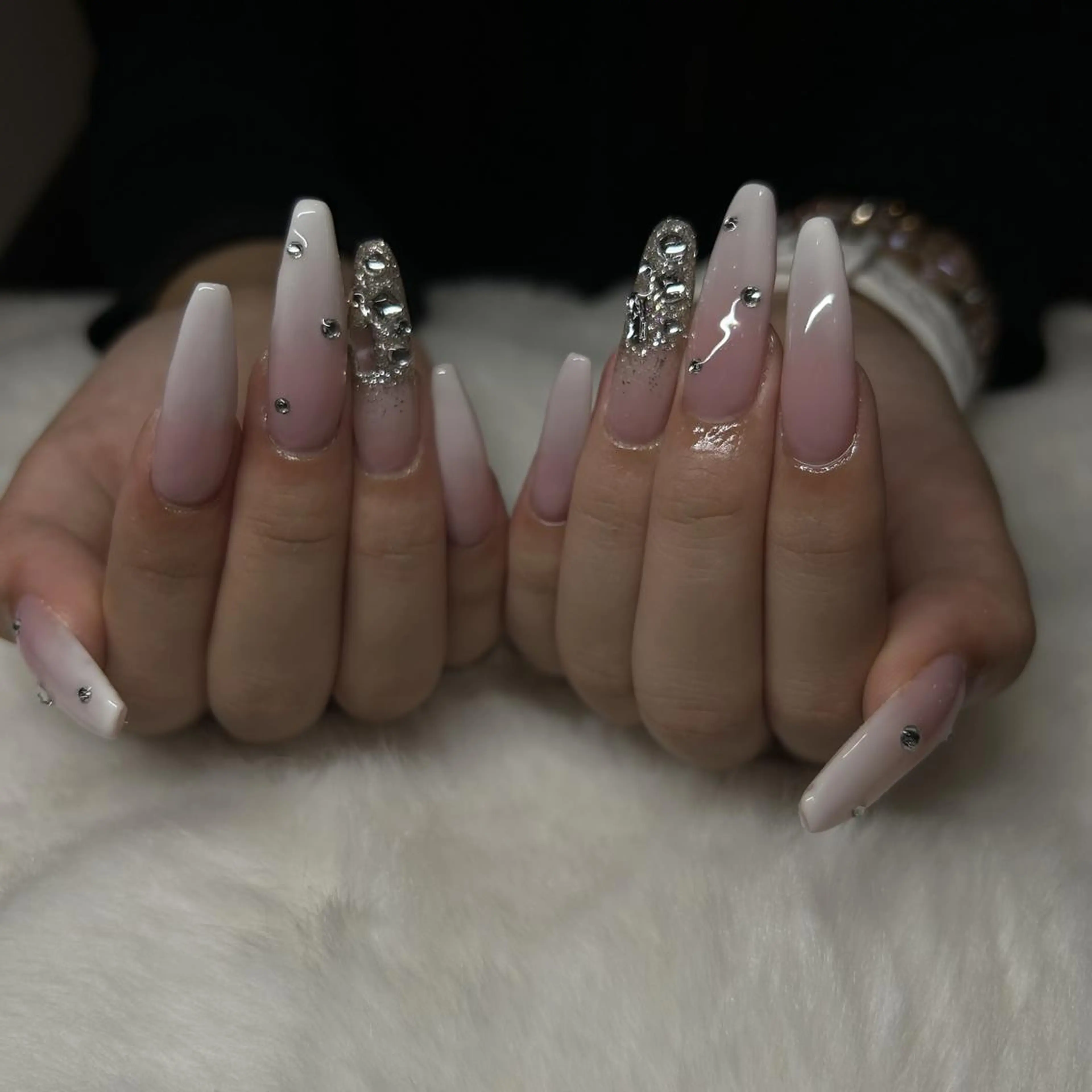 ネイル Megu 【 cutill 】のネイルデザイン