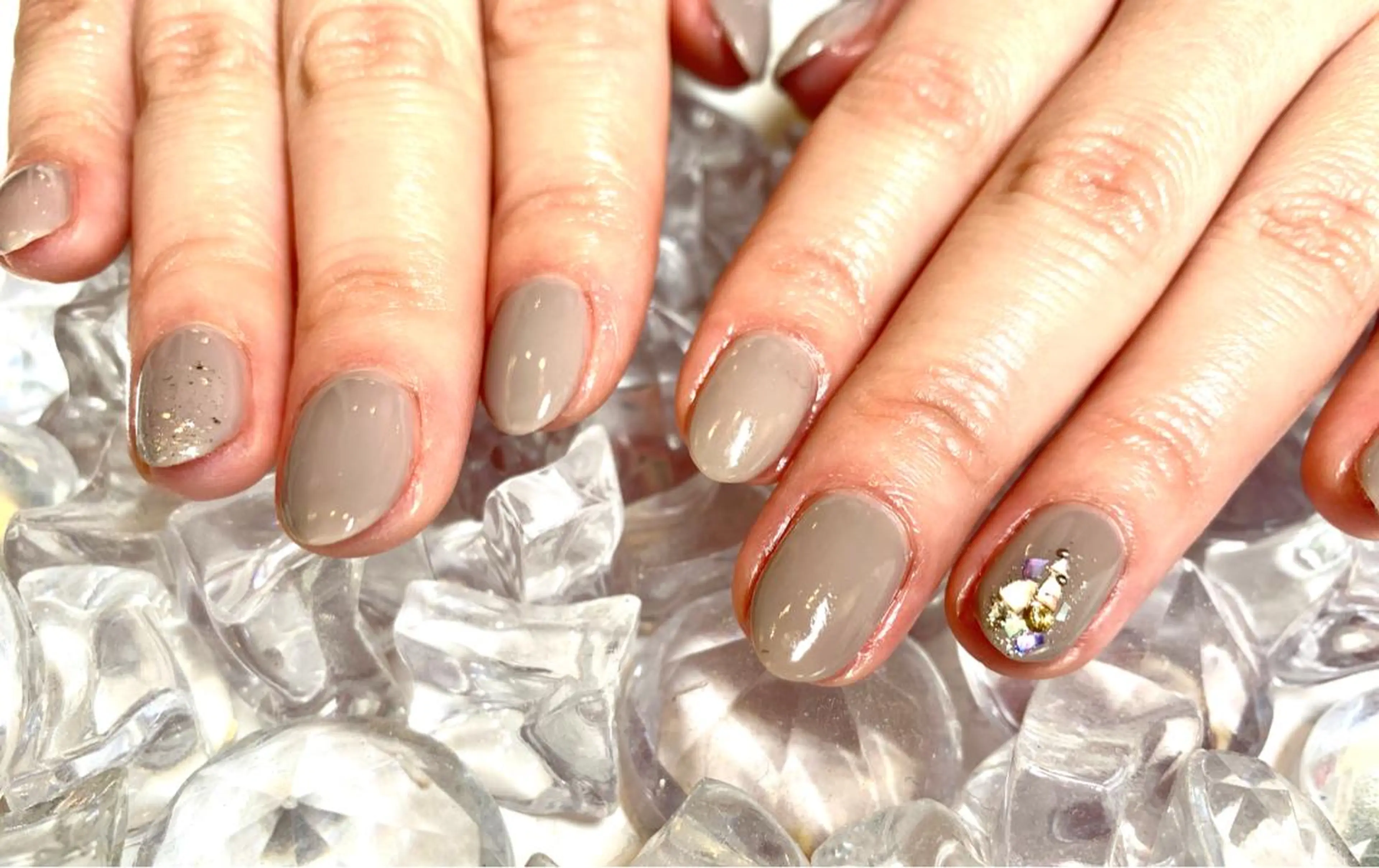 ネイル シンプルネイル 水戸 彩夏のネイルデザイン