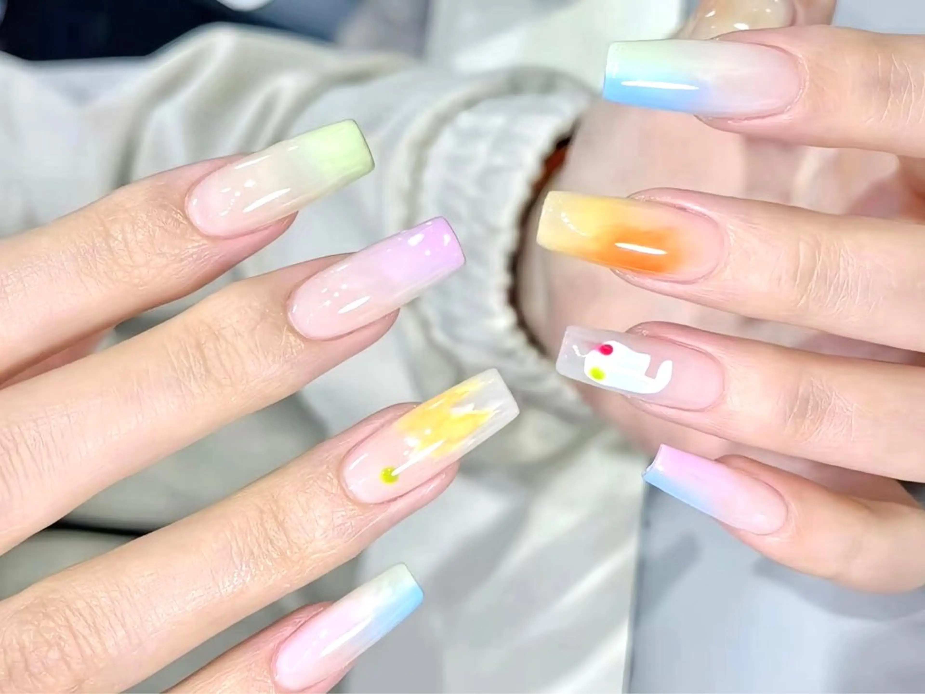 ネイル ハンドネイル ハンドケア DarkHoney 池袋店のネイルデザイン