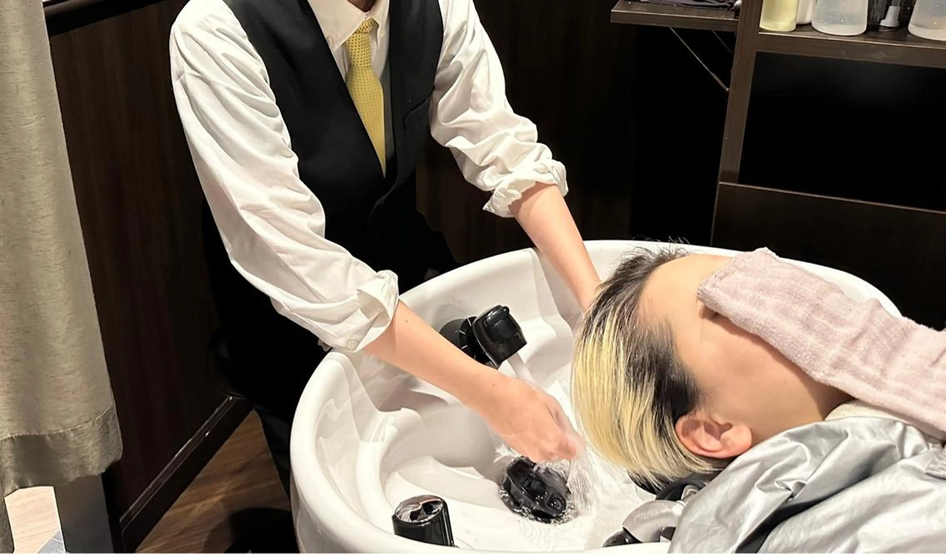 LAVIE NEW STANDARD BARBER 秋葉原店所属・かみがひら なぎさのヘアスタイル