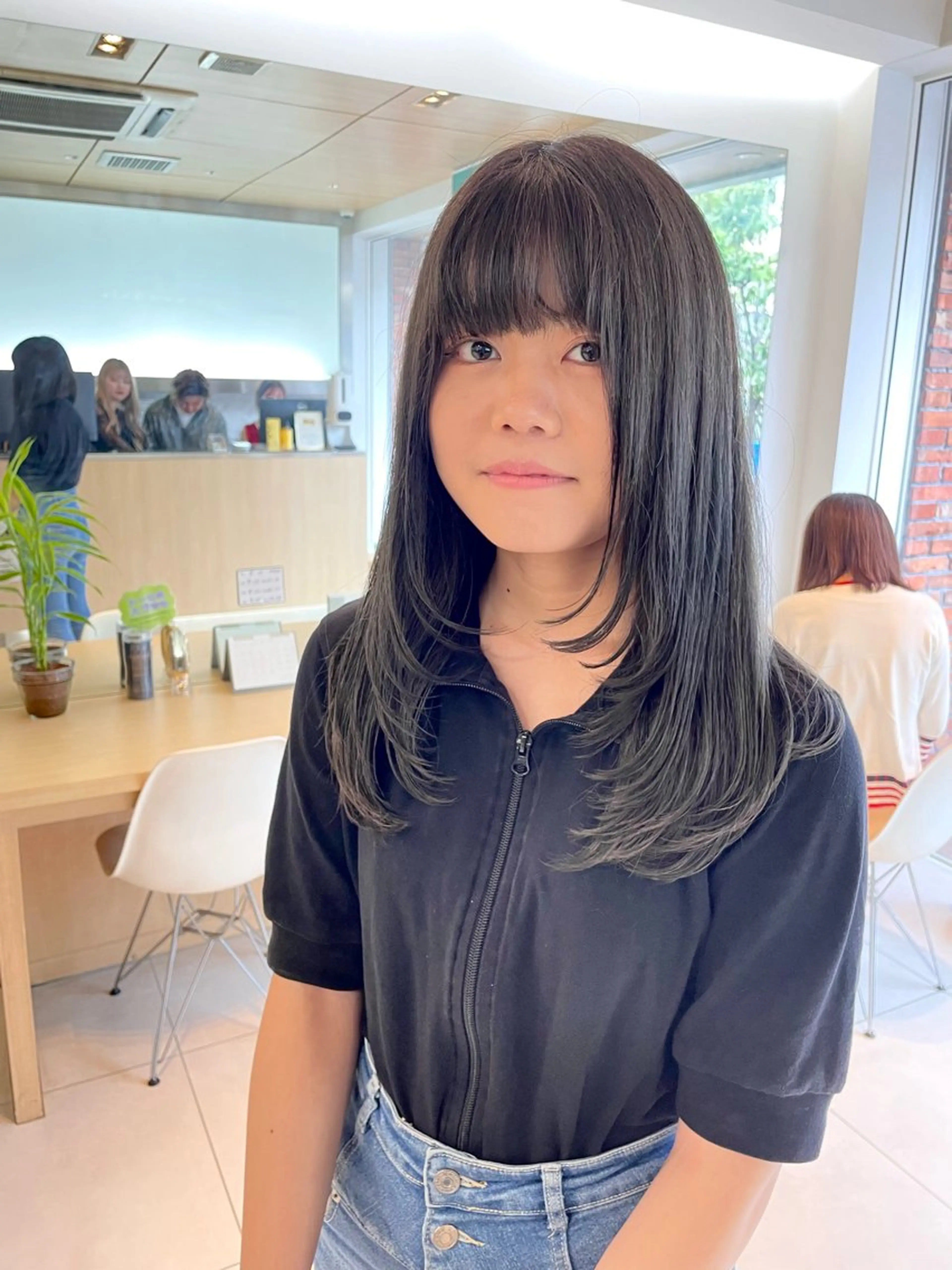 セミロング 顔まわりレイヤー 顔周りカット レイヤーカット 韓国スタイリスト/ メンズパーマ新浪桃未のヘアスタイル