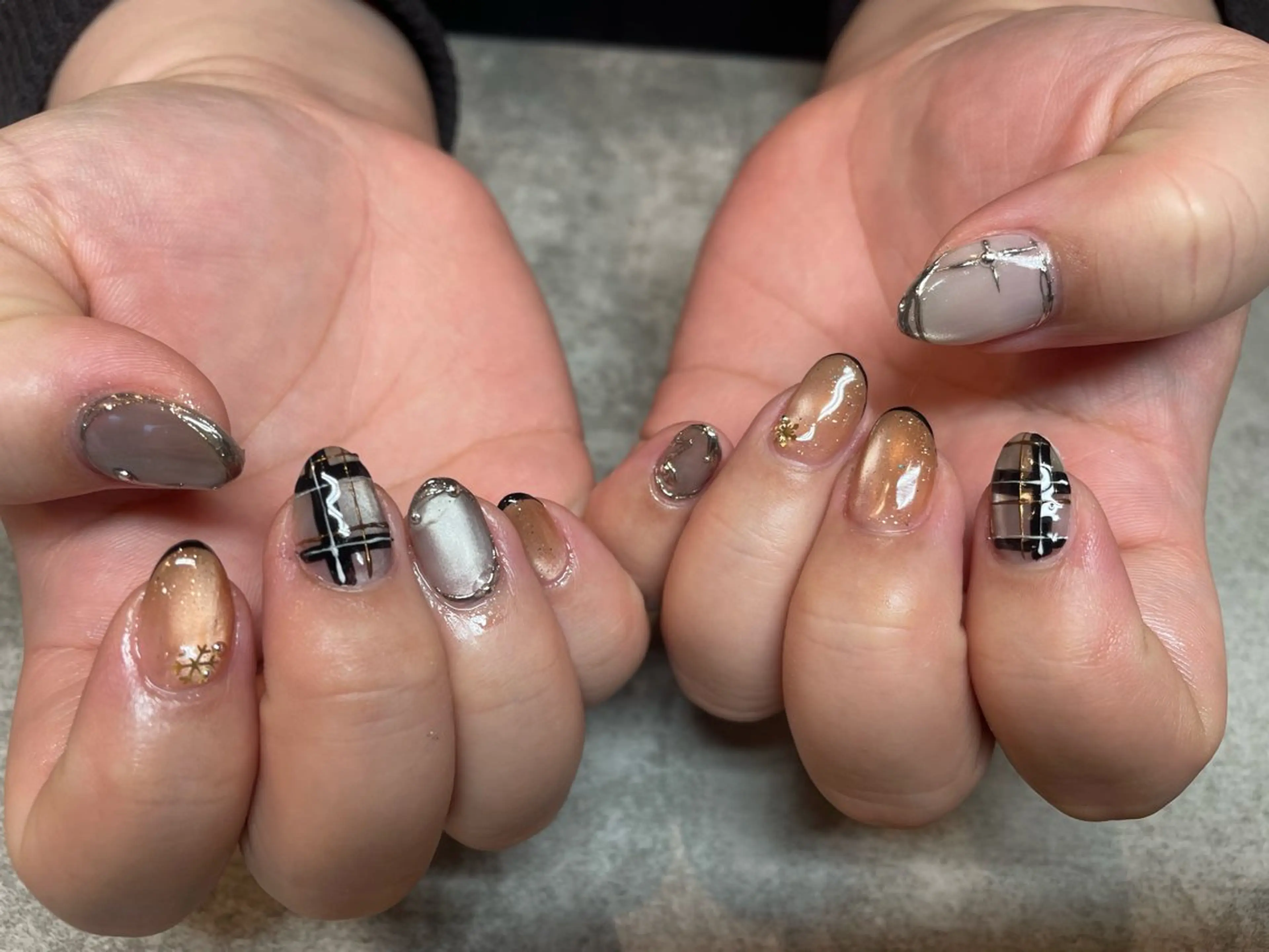 ネイル 佐藤  悠子のネイルデザイン