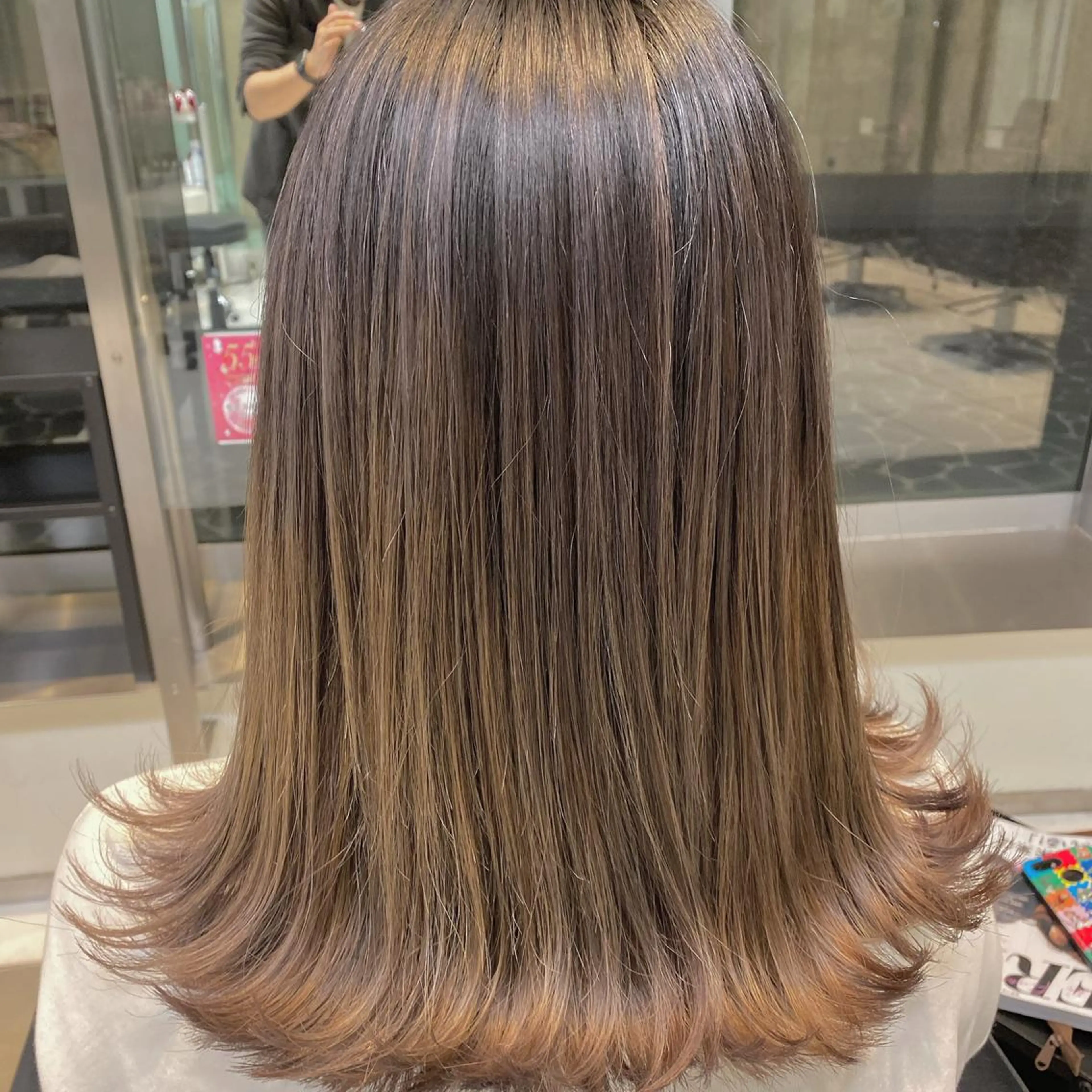 セミロング カラー カット ヘアカラー トリートメント tetote天王寺店所属・SHOTA 大人ショートのヘアスタイル