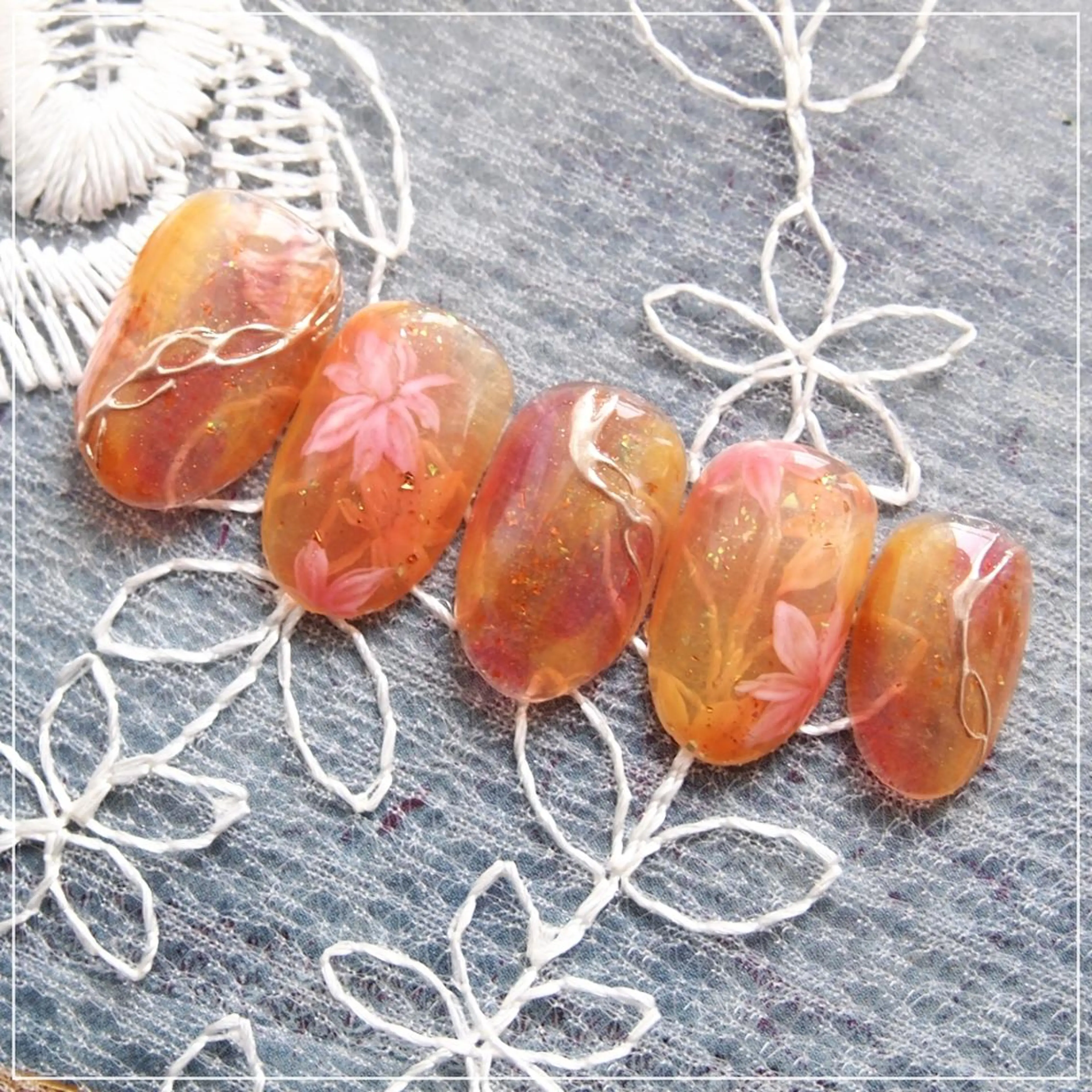 ネイル 山田 麻衣のネイルデザイン