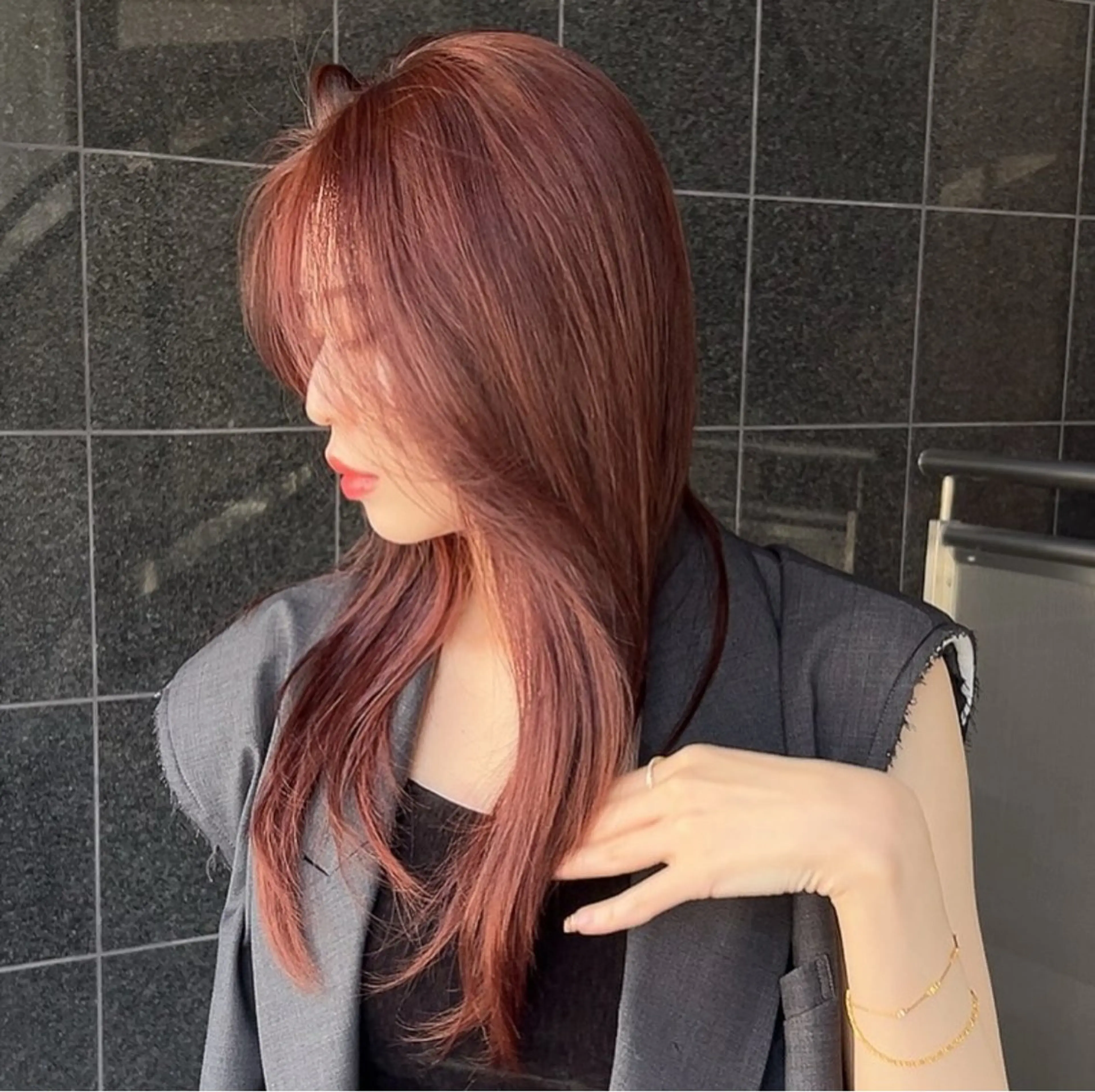 ロング カット ヘアカラー calna 古賀 菜摘のヘアスタイル