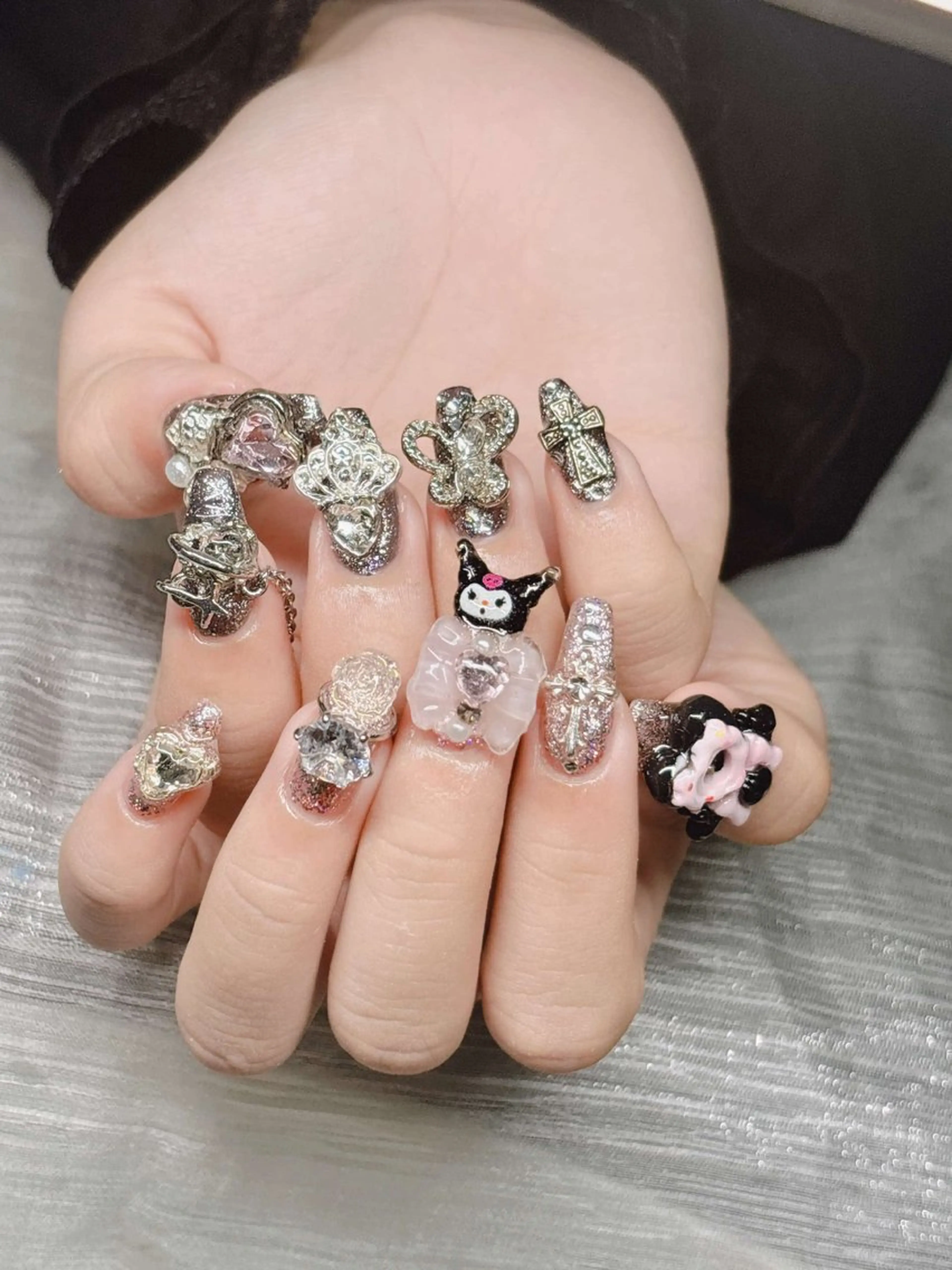 ネイル Lee Nailsのネイルデザイン