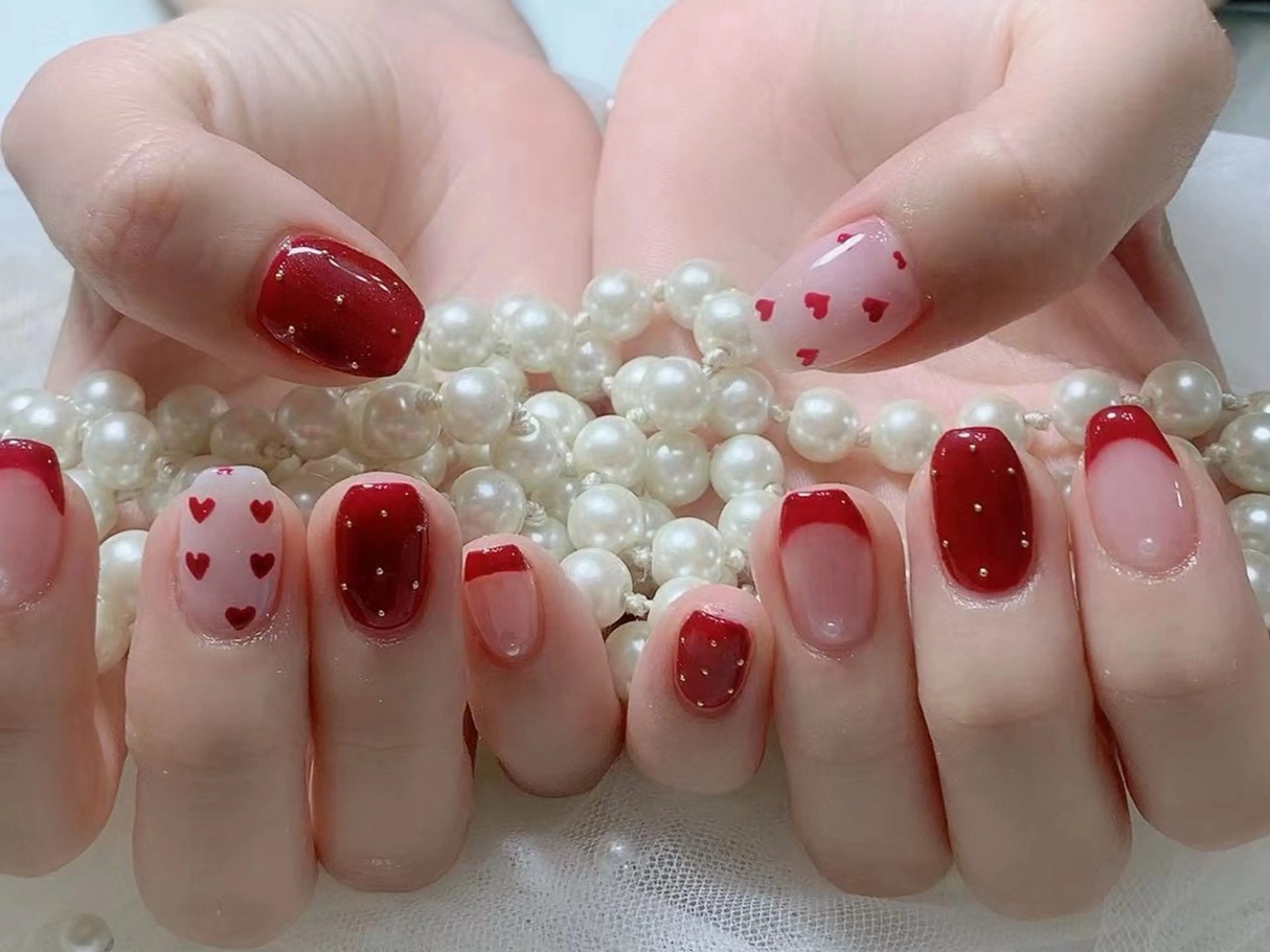 ネイル フットネイル ジェルネイル ラメ(グリッター) ラメグラデーション マグネットネイル ハンドネイル ネイルサロンAiri 長さ出し·シンプルのネイルデザイン