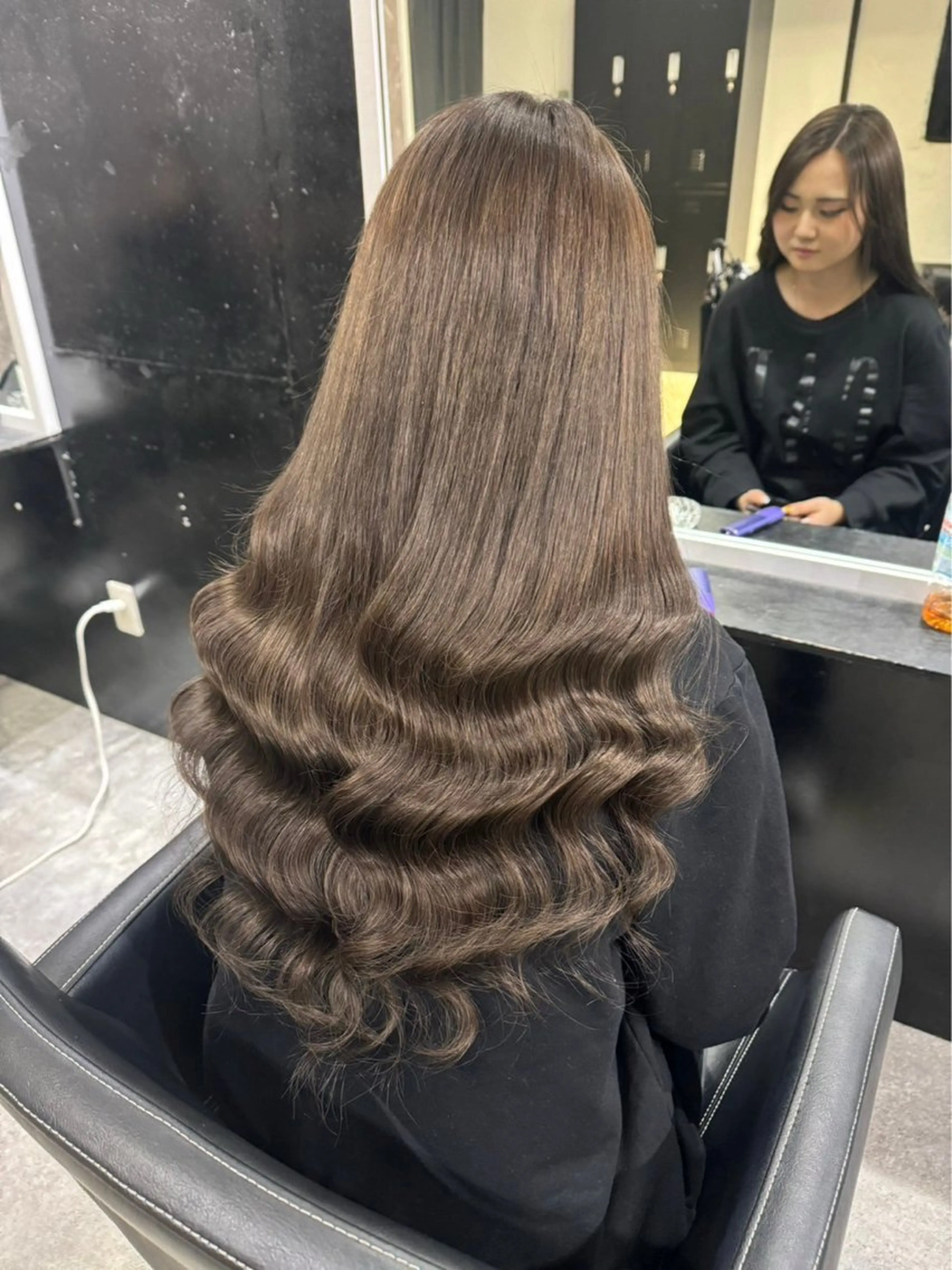 ロング RIN シールエクステのヘアスタイル