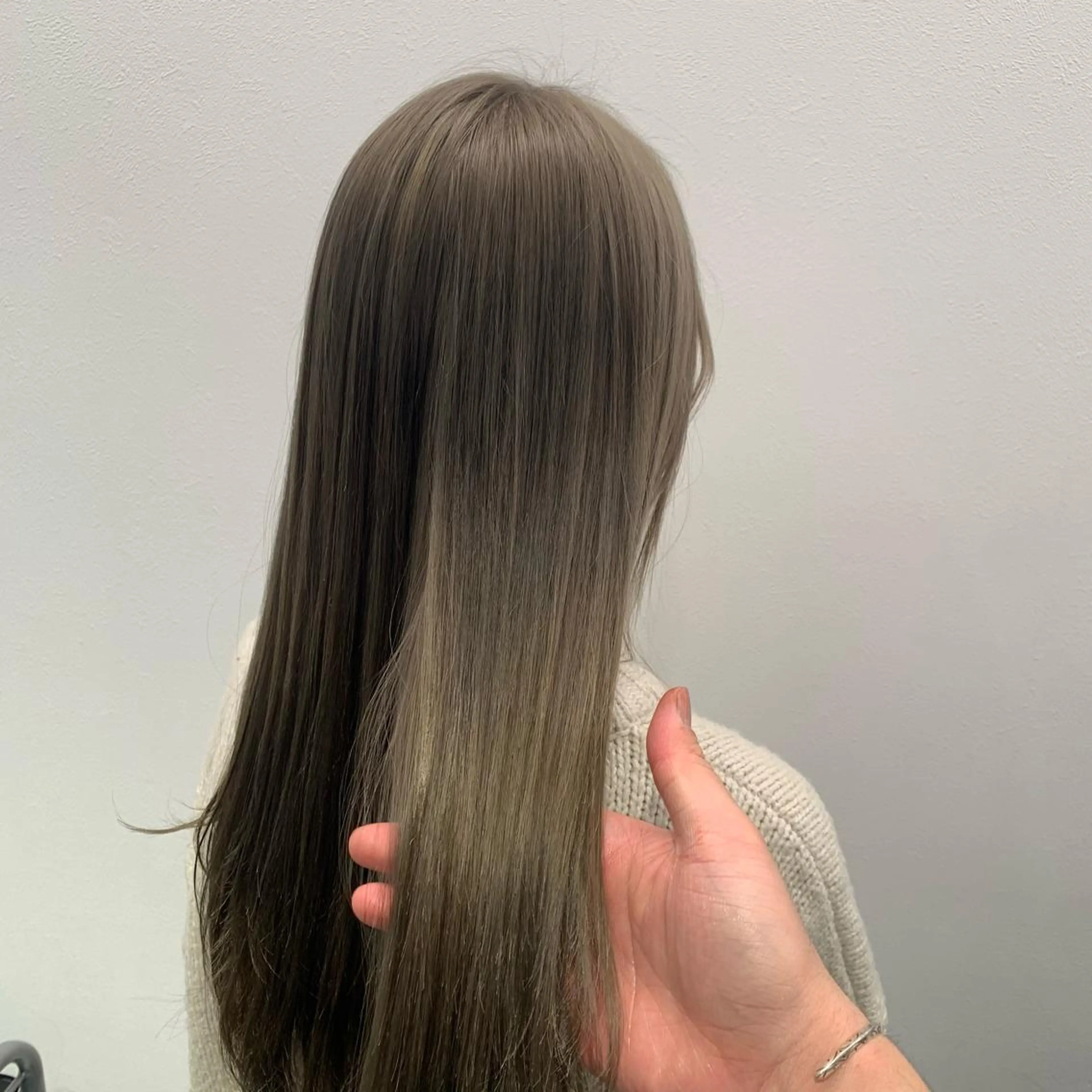 ロング カラー ヘアアレンジ EMANON池袋3rd所属・ナチュラル艶髪 なおき｜池袋美容師のヘアスタイル