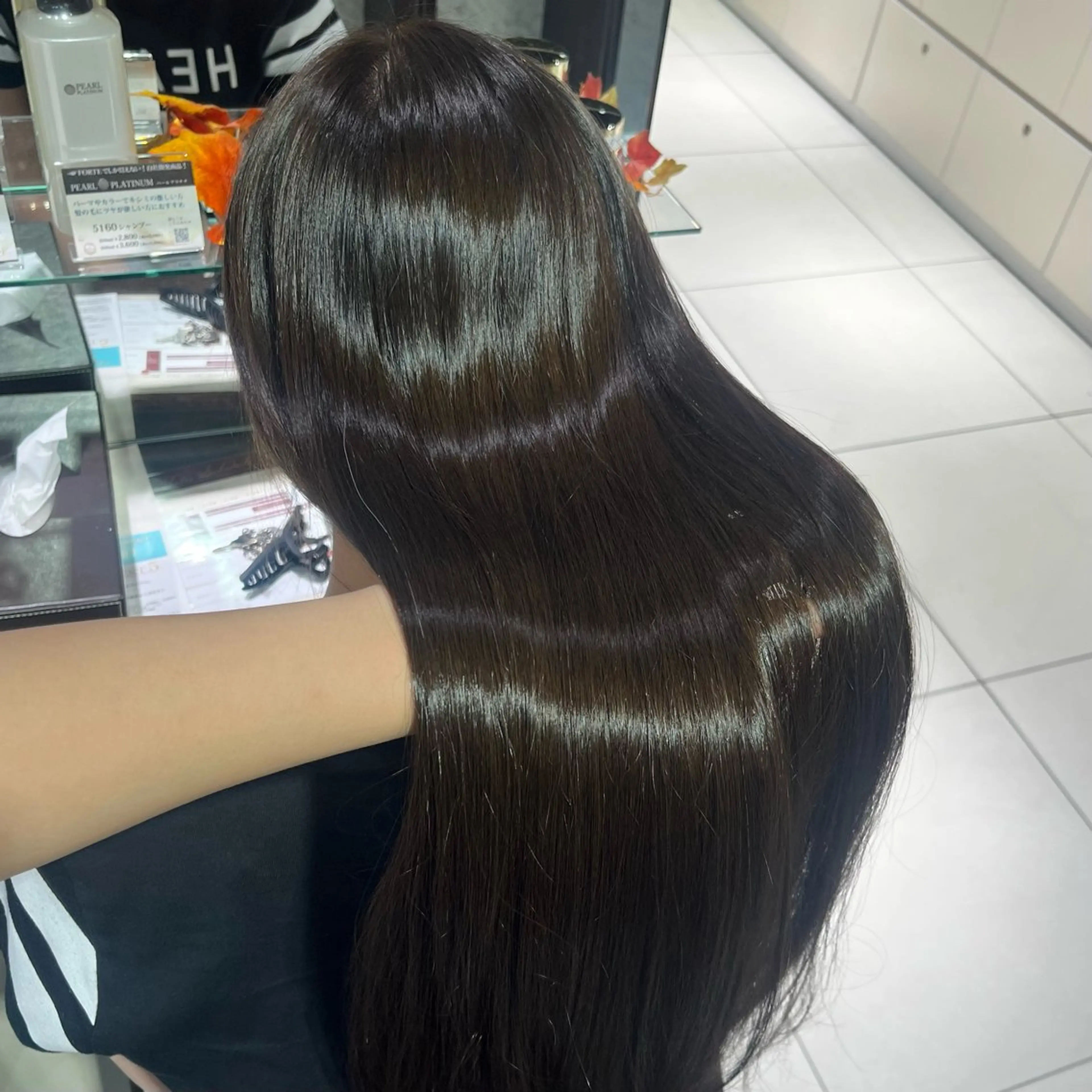 ロング レイヤー×艶髪🤎. 𝜗𝜚hitomiのヘアスタイル