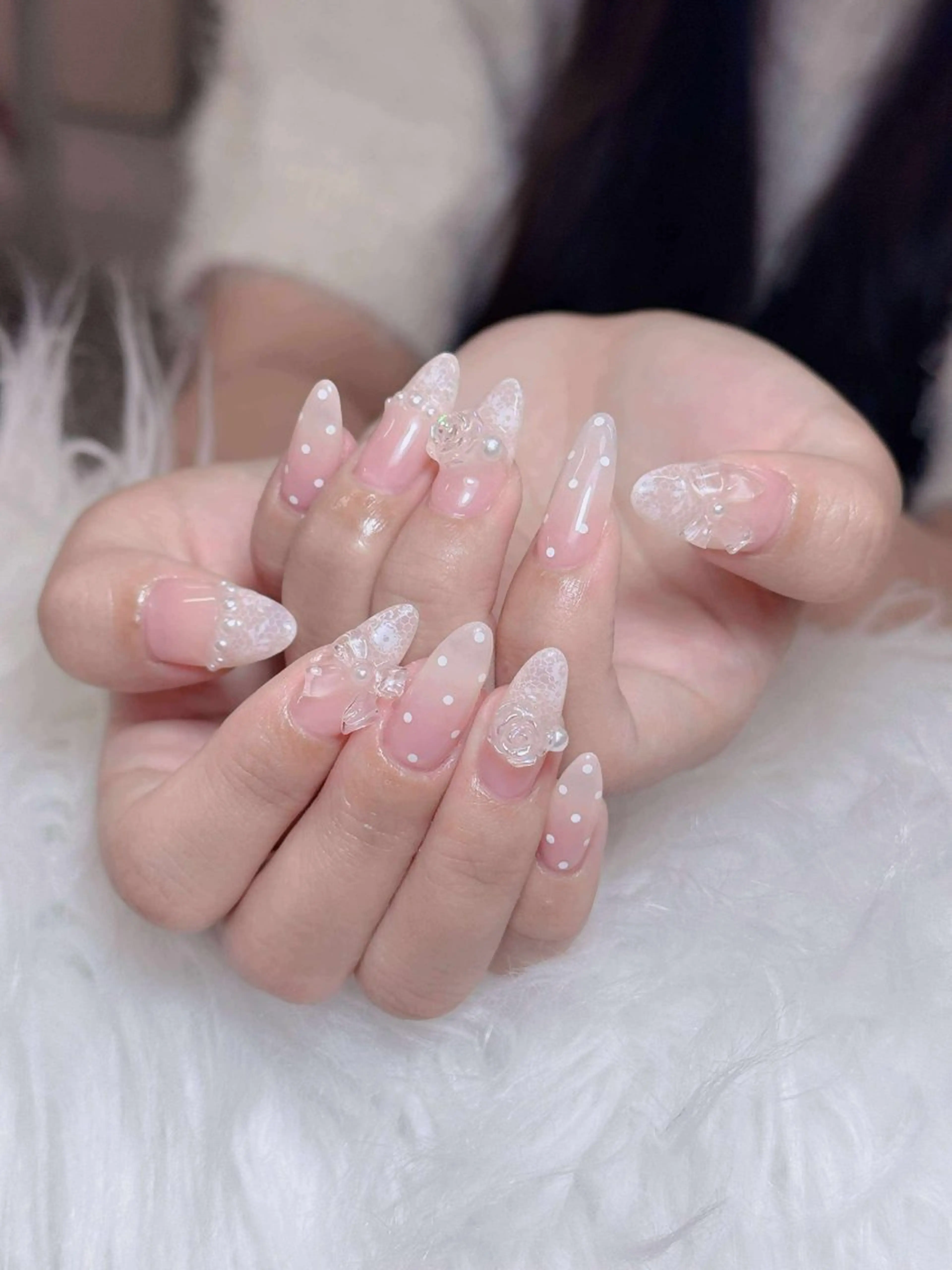 ネイル オーロラネイル チークネイル フットネイル フレンチネイル 韓国ネイル ハンドネイル Lumi Nailのネイルデザイン