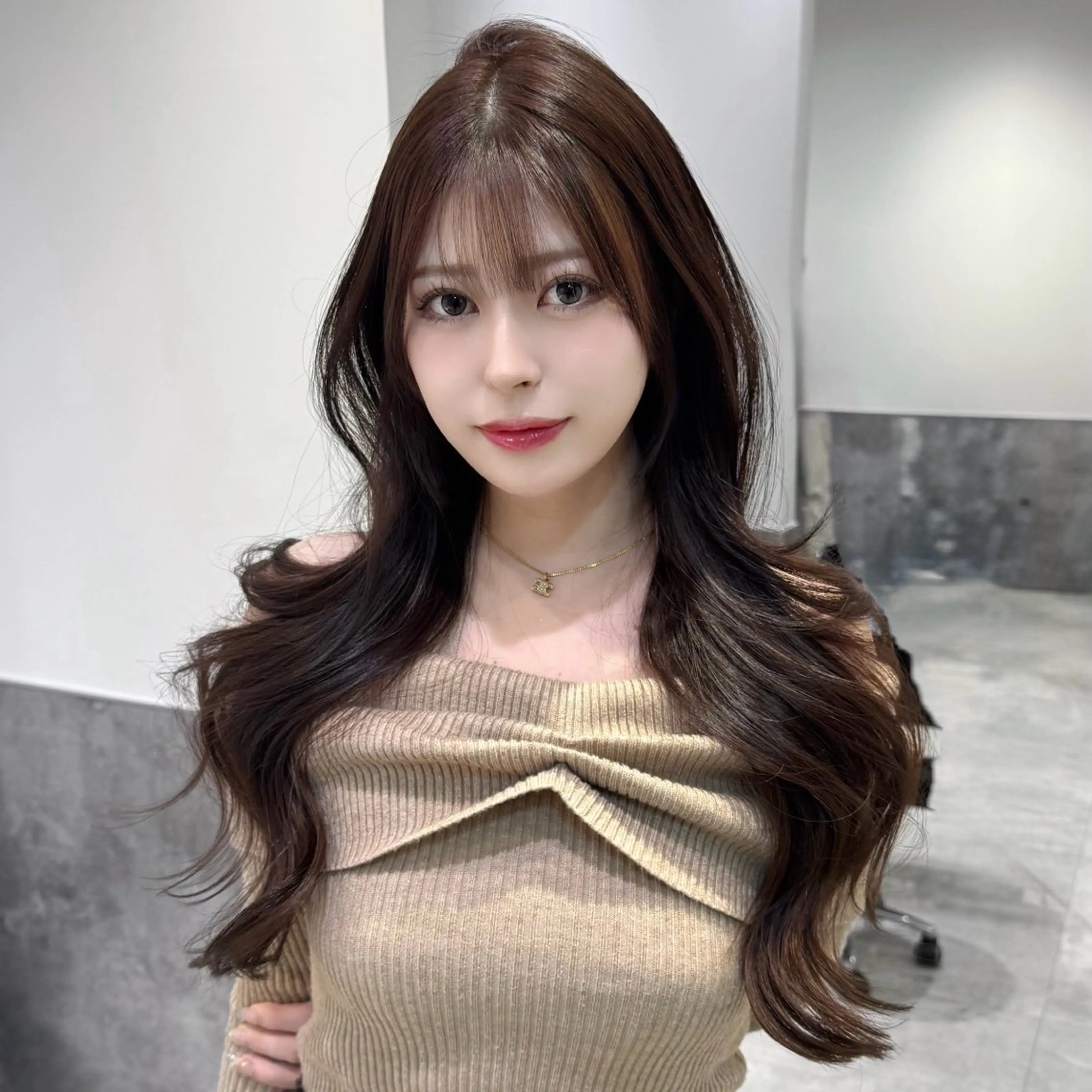 ロング カラー 顔周りカット レイヤーカット 小顔カット カット ヘアカラー トリートメント GO TODAY 原宿Verno店所属・韓国系支持率No.1 レイヤー特化/きょうのヘアスタイル