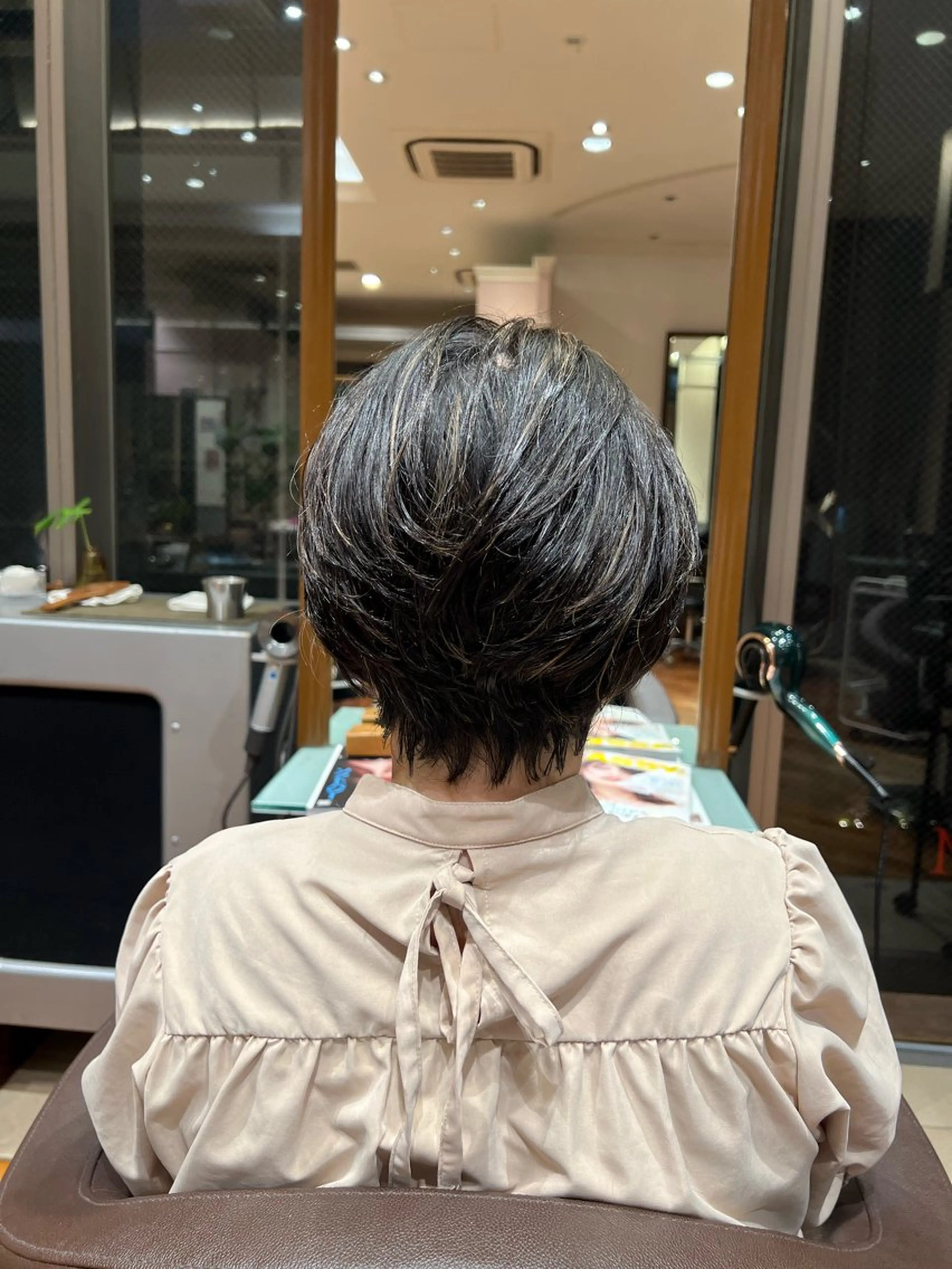 ショート 丸みショート くびれヘア ショートヘア Maison Blanc西宮阪急店所属・小野まさや /ショートカットのヘアスタイル