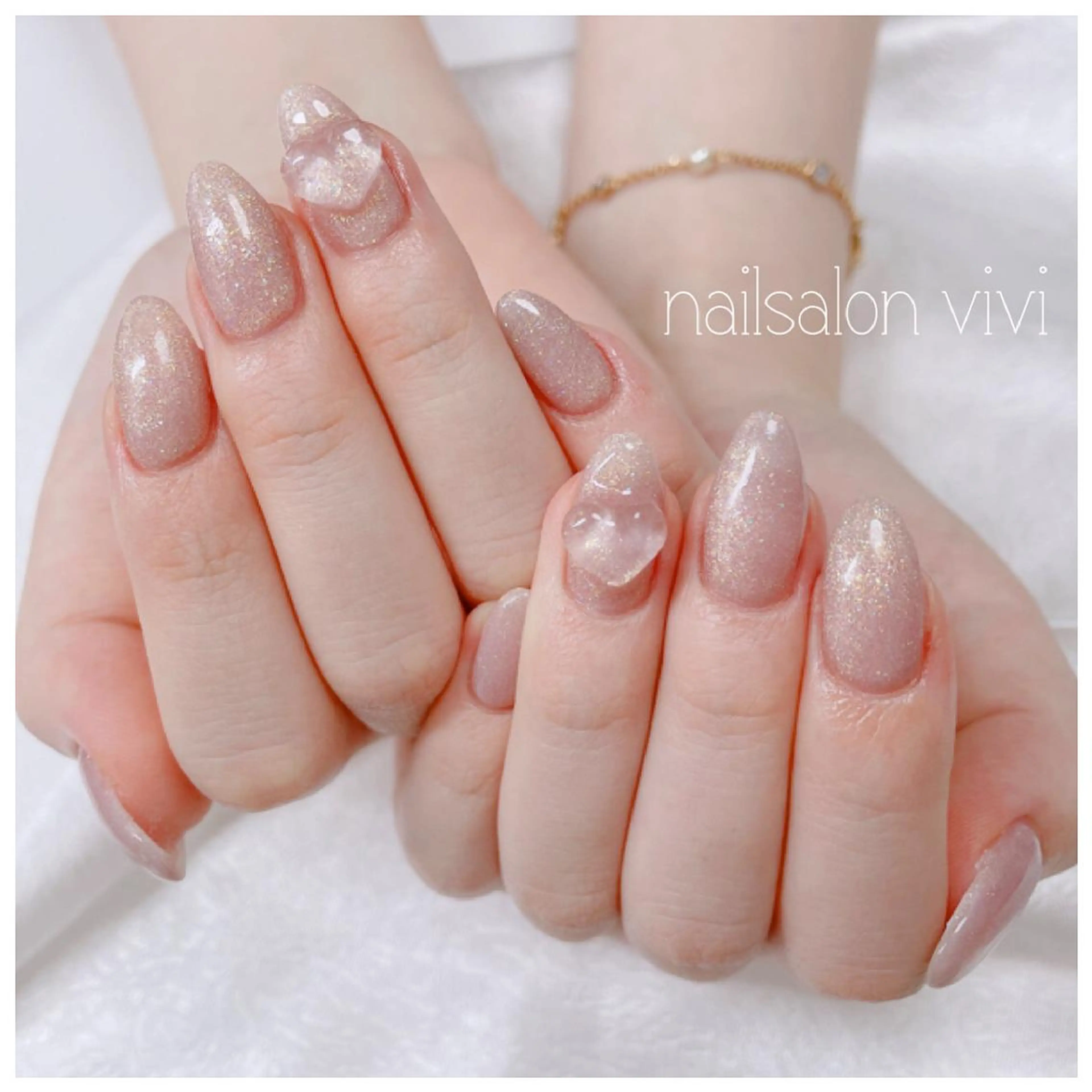 ネイル ＶＩＶＩ nailsalonのネイルデザイン