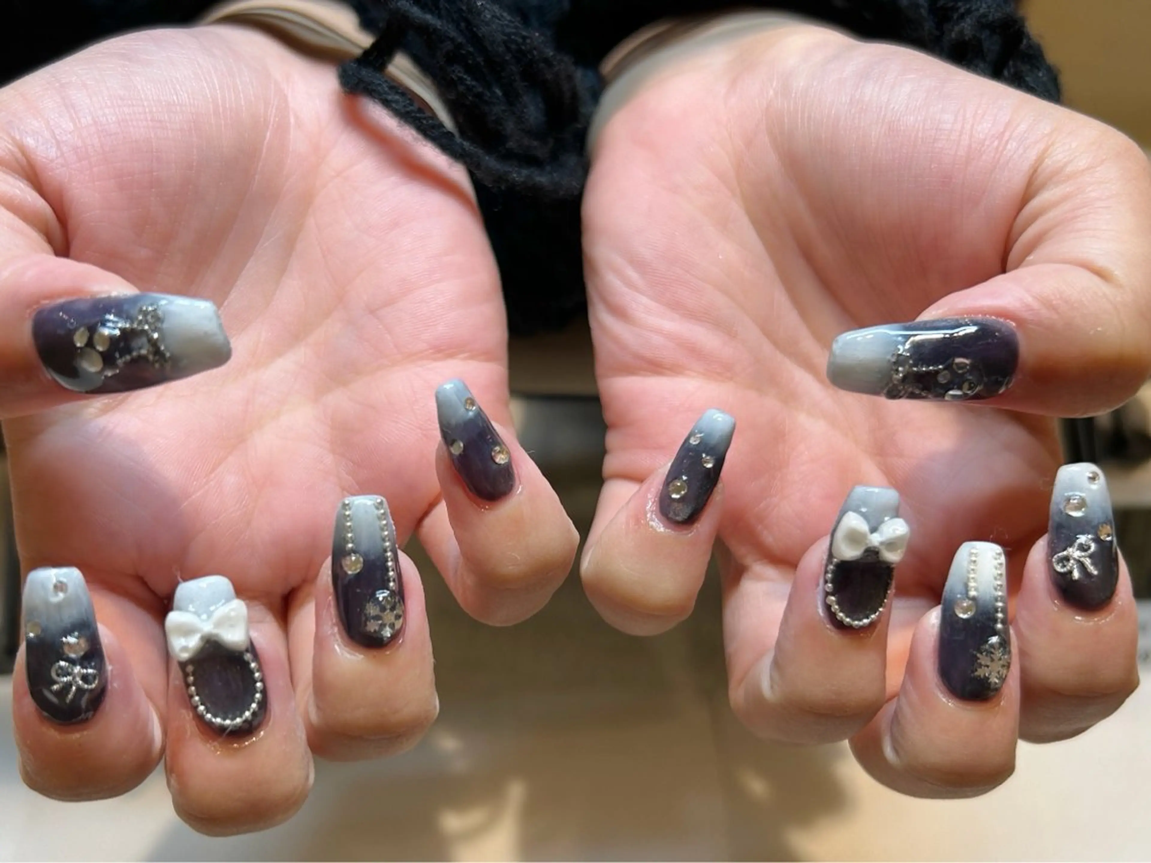 ネイル ハンドネイル ネイルサロン エルフィンのネイルデザイン