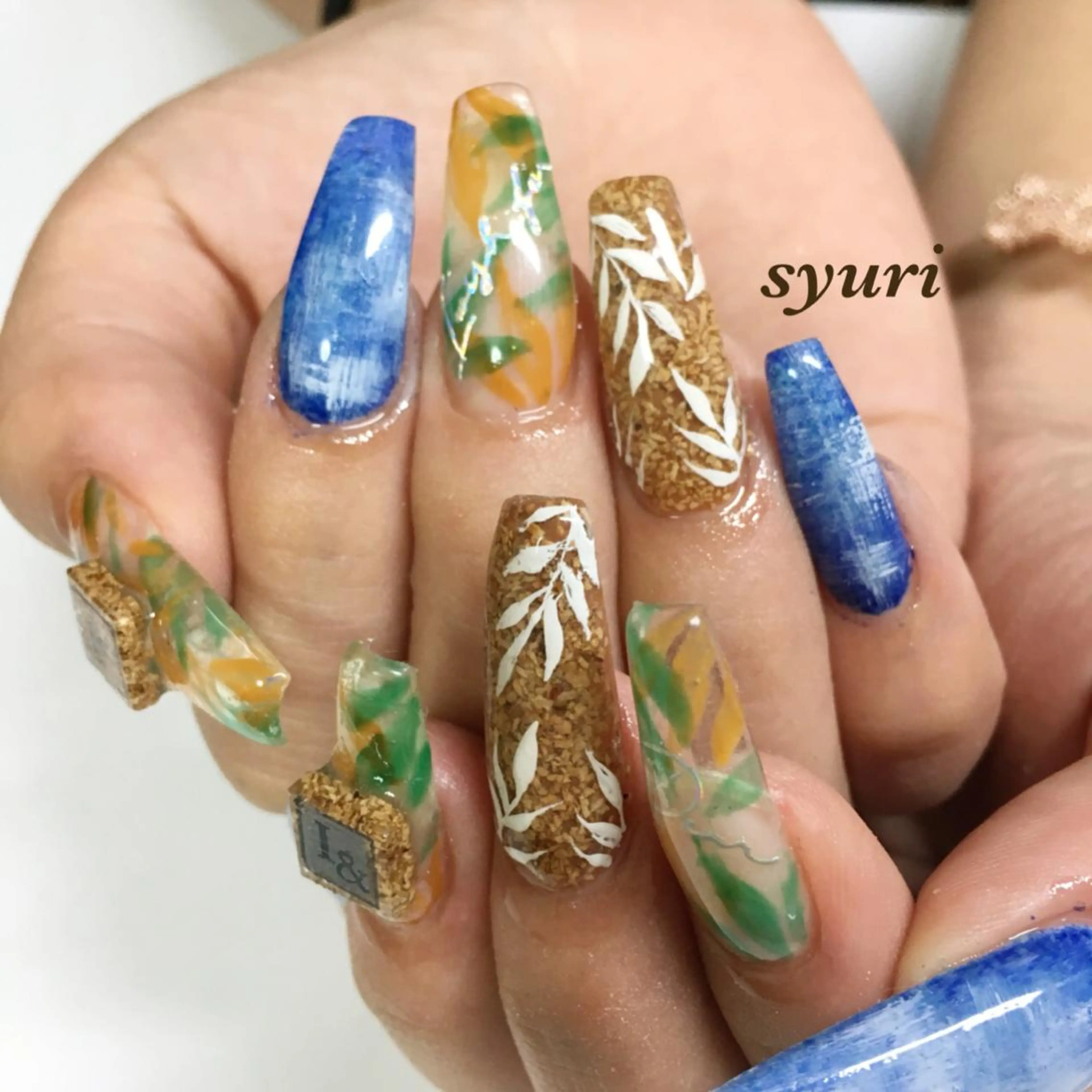 ネイル syuri nailのネイルデザイン