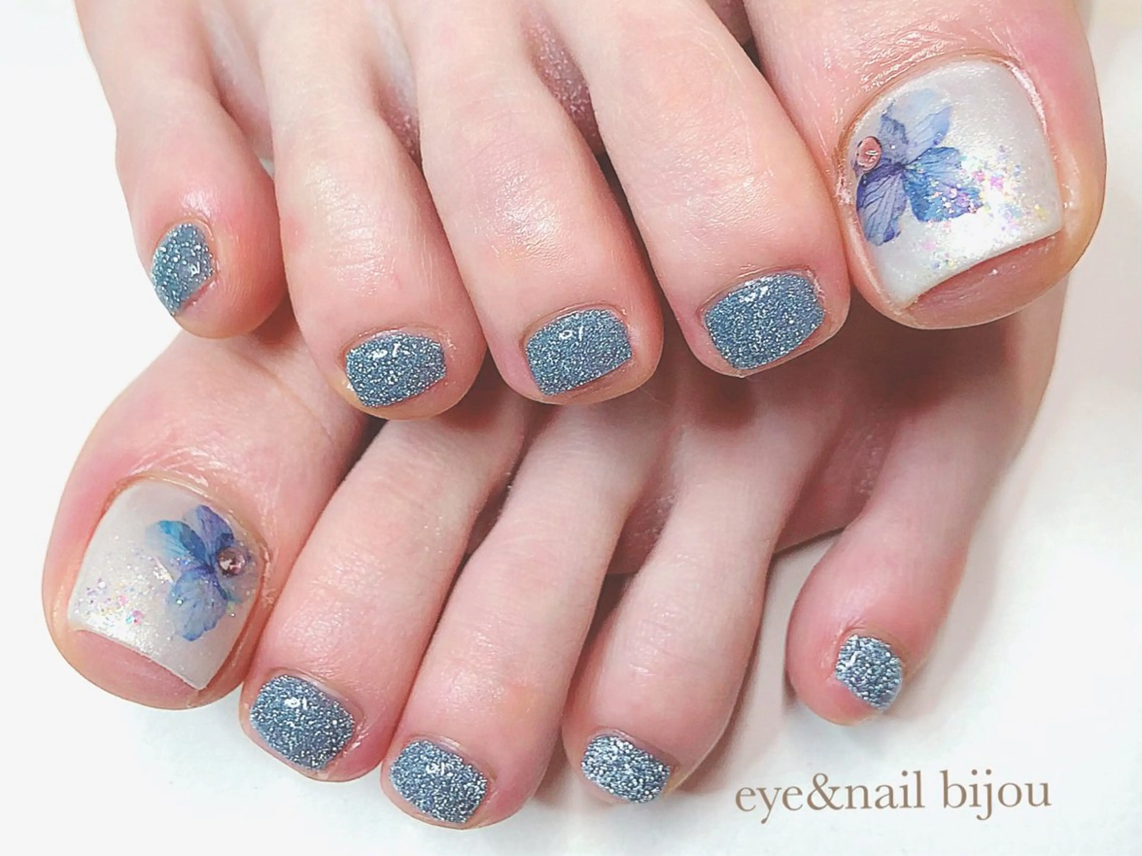 ネイル フットネイル n. sakiのネイルデザイン