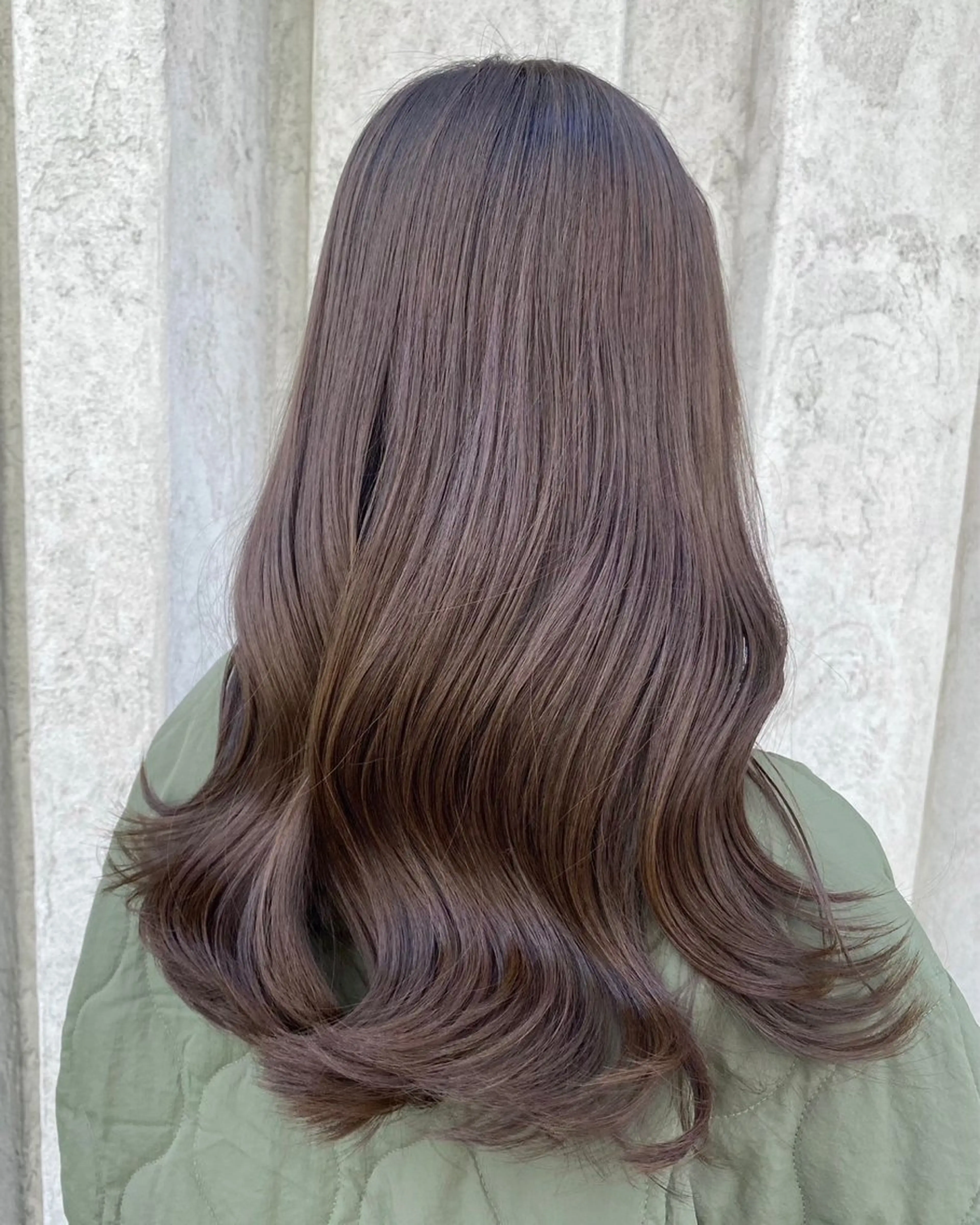 ロング カラー グレージュ La bonheur hair reve 池袋店所属・🐈‍⬛ マナカ🐈‍⬛のヘアスタイル