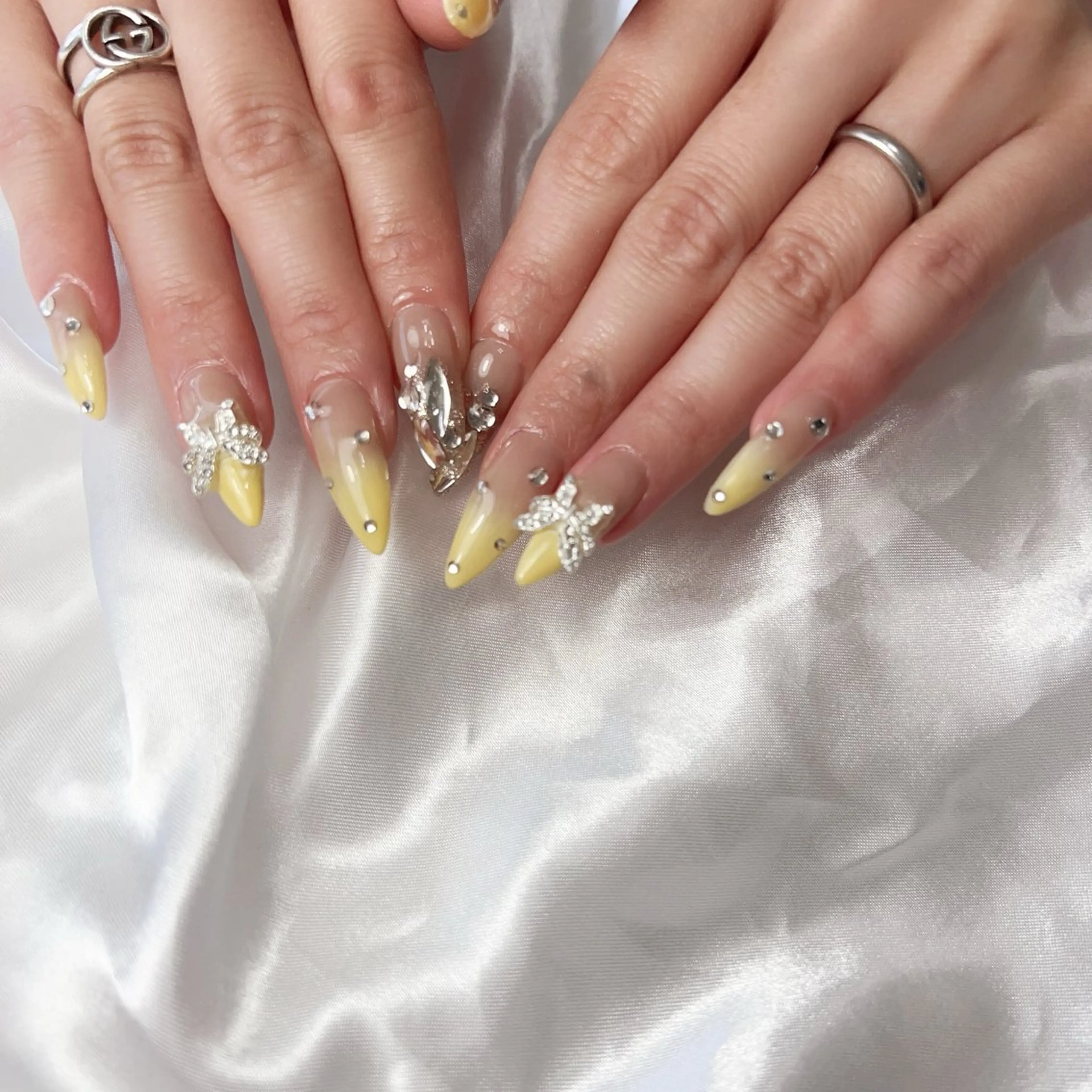 ネイル ハンドネイル nailstudio ′ecole所属・nailstudio ′ecoleのネイルデザイン