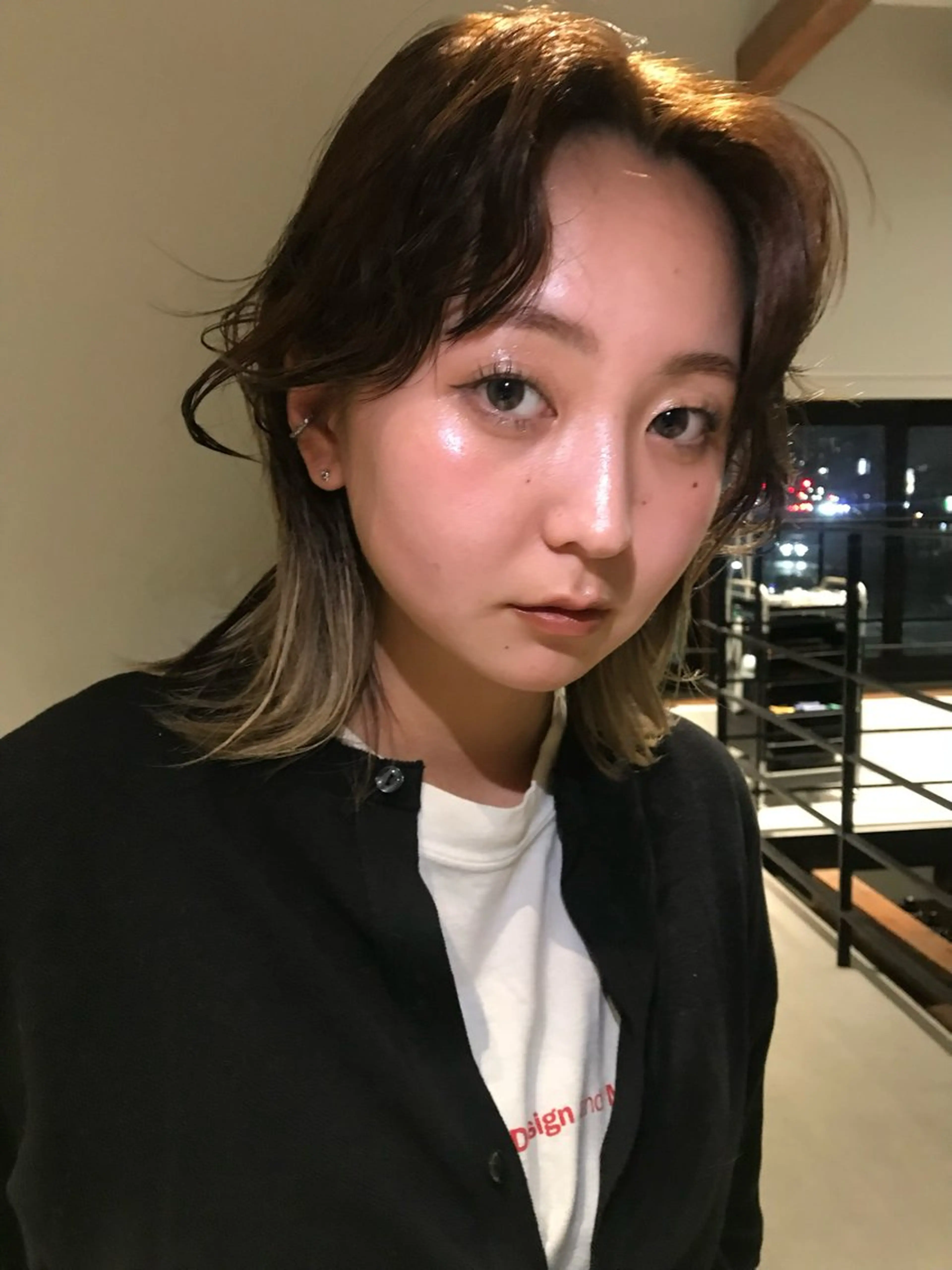 セミロング hina KEEDAのヘアスタイル