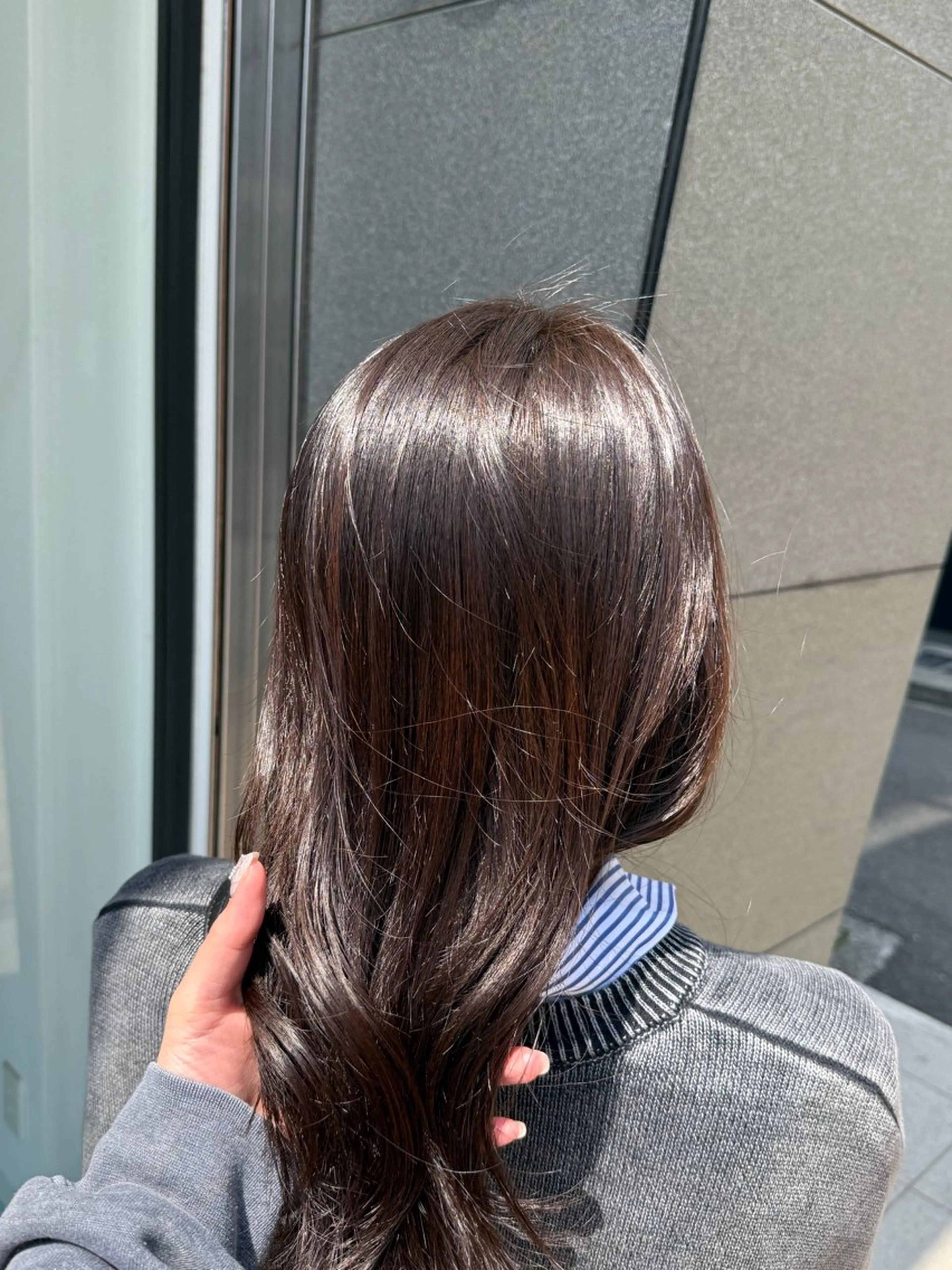 セミロング カラー Hair Design lima所属・耳つぼ/クロスパーマ /イシグロのヘアスタイル