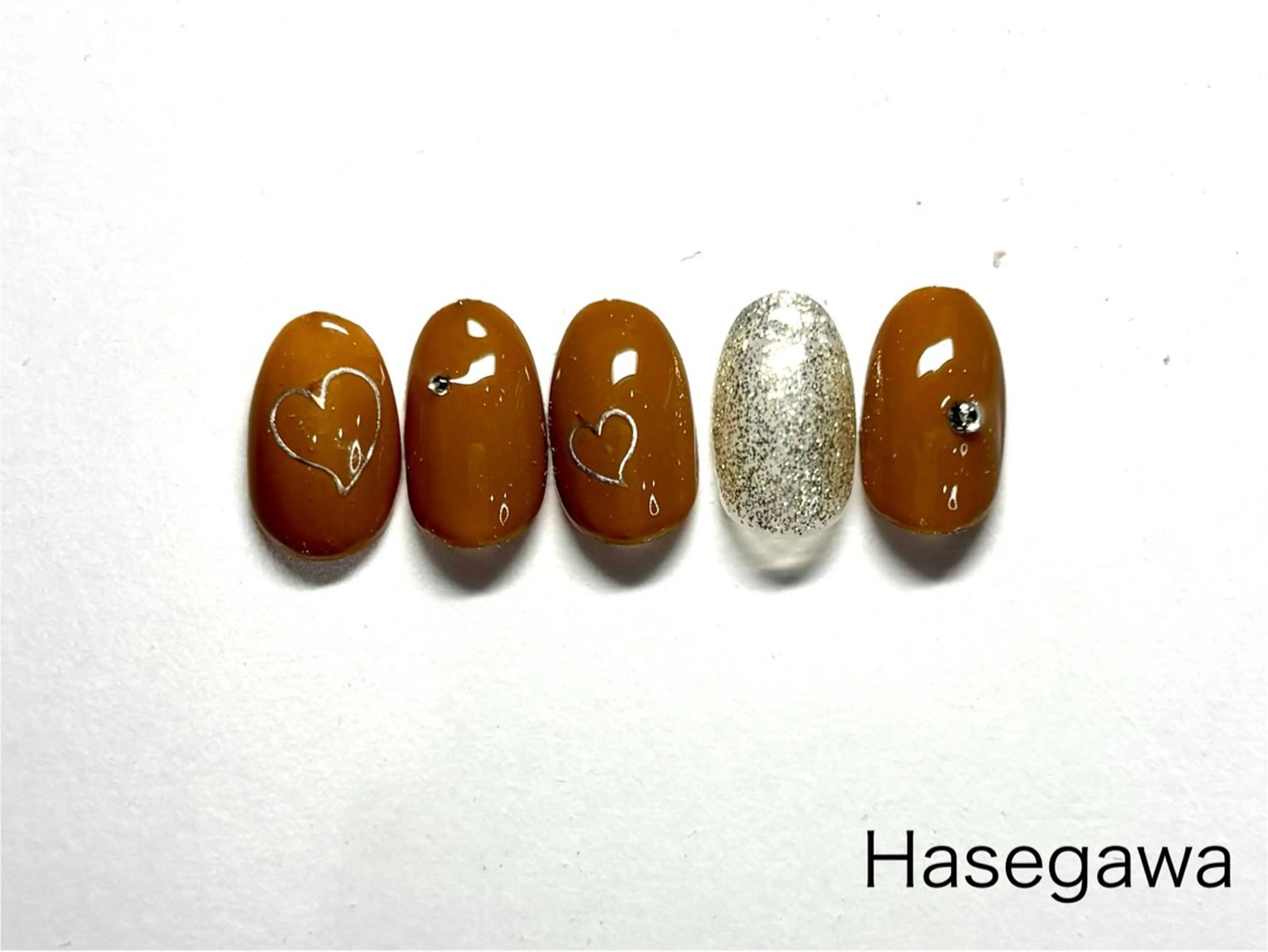 ネイル ハート シルバー ハンドネイル DROP所属・DROP 長谷川のネイルデザイン