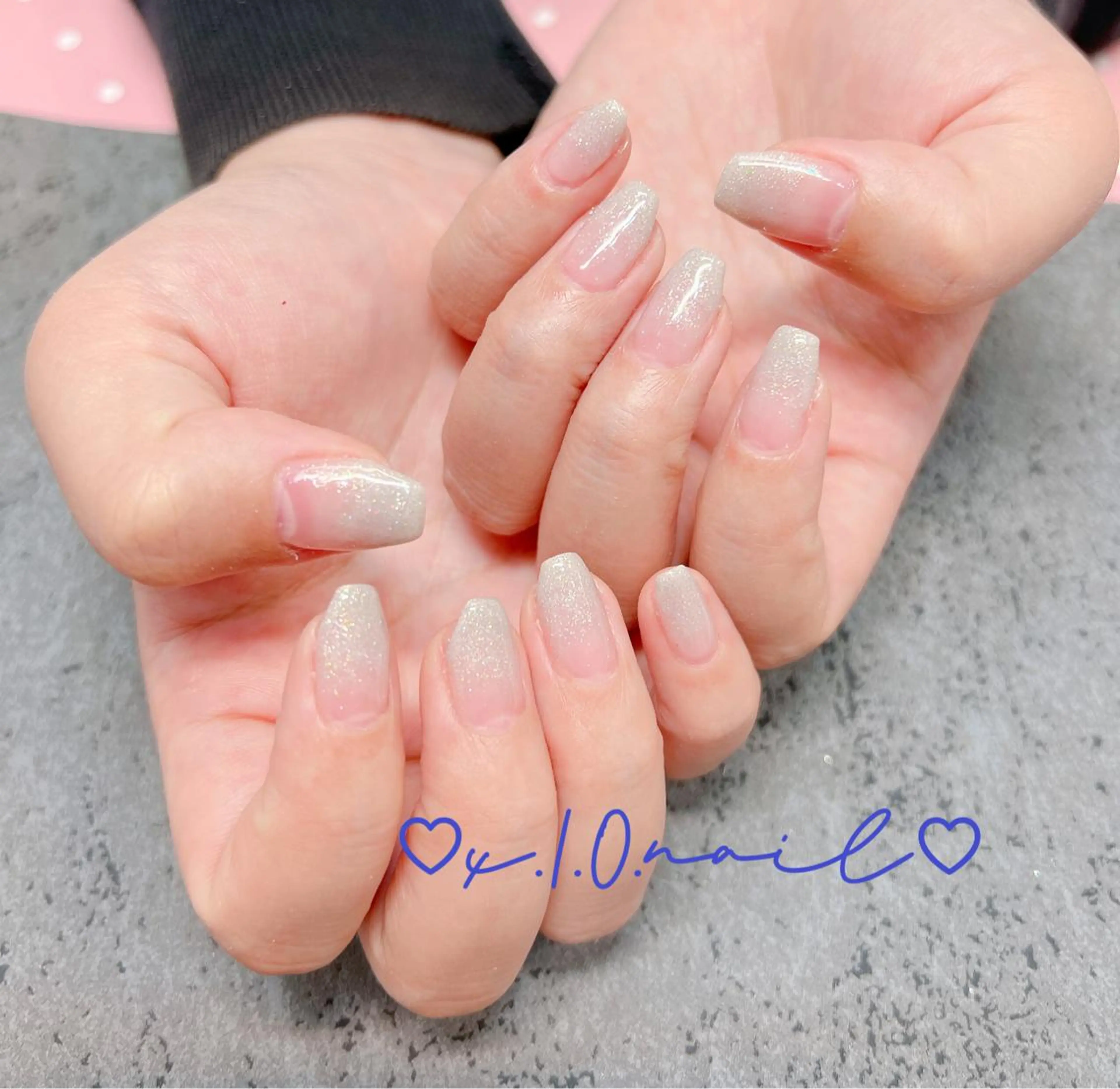 ネイル アニマル柄 アートネイル グラデーション ラメ(グリッター) ラメグラデーション ハンドネイル x.1.0.nail ♡Cのネイルデザイン