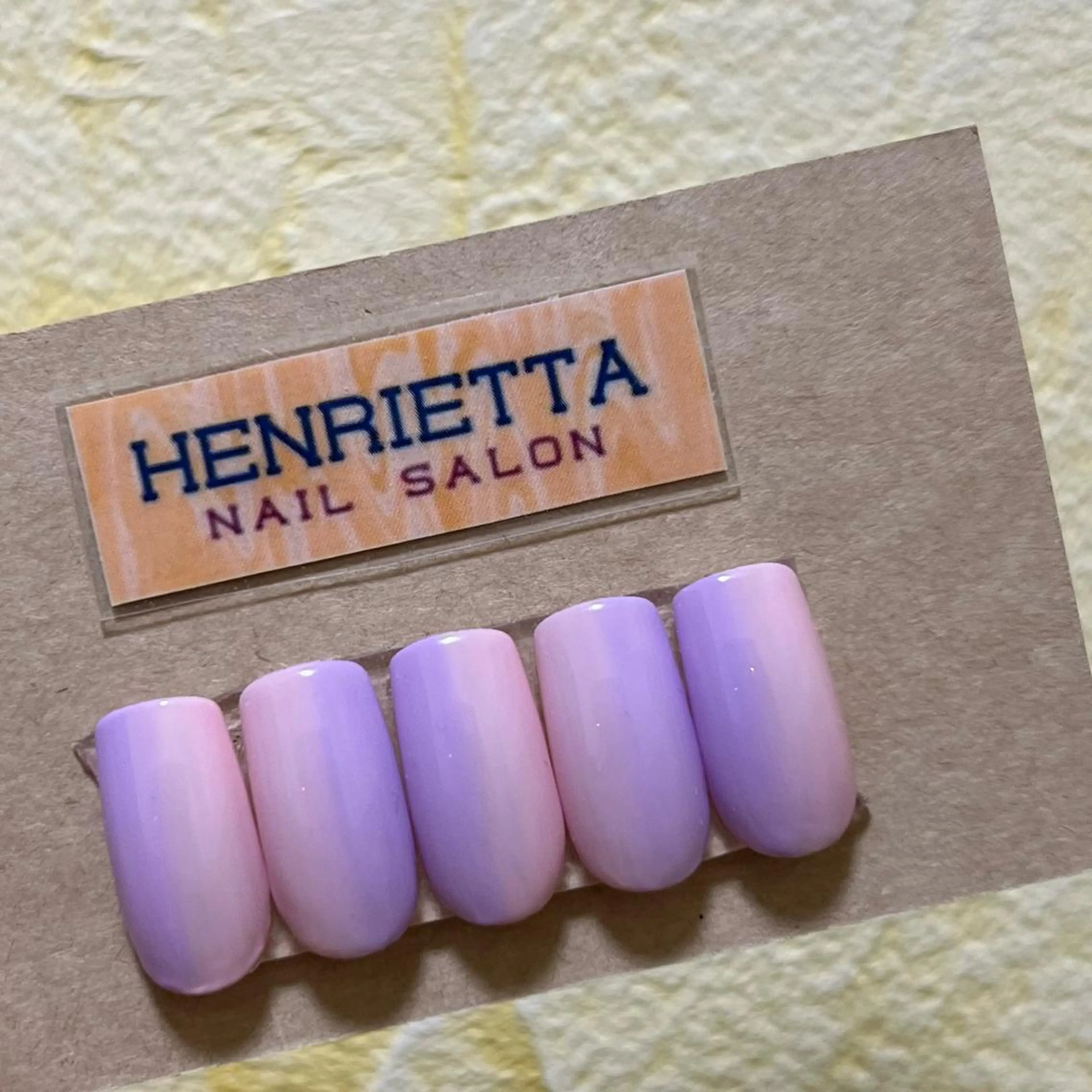ネイル ハンドネイル HENRIETTA NAILSALONのネイルデザイン