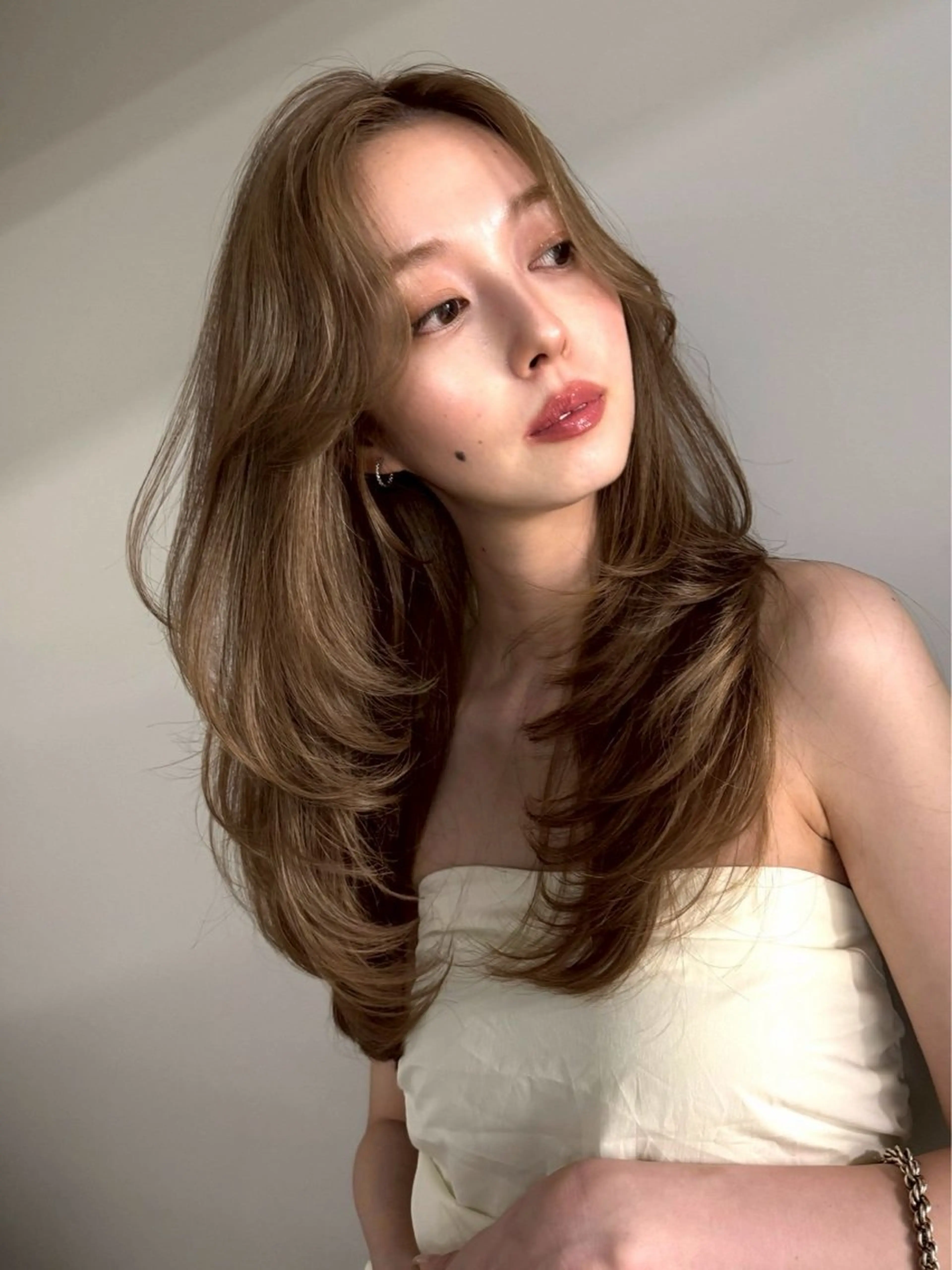 ロング カラー 顔周りカット レイヤーカット ロング 小顔カット 表参道/レイヤー/ 髪質改善/ryoのヘアスタイル