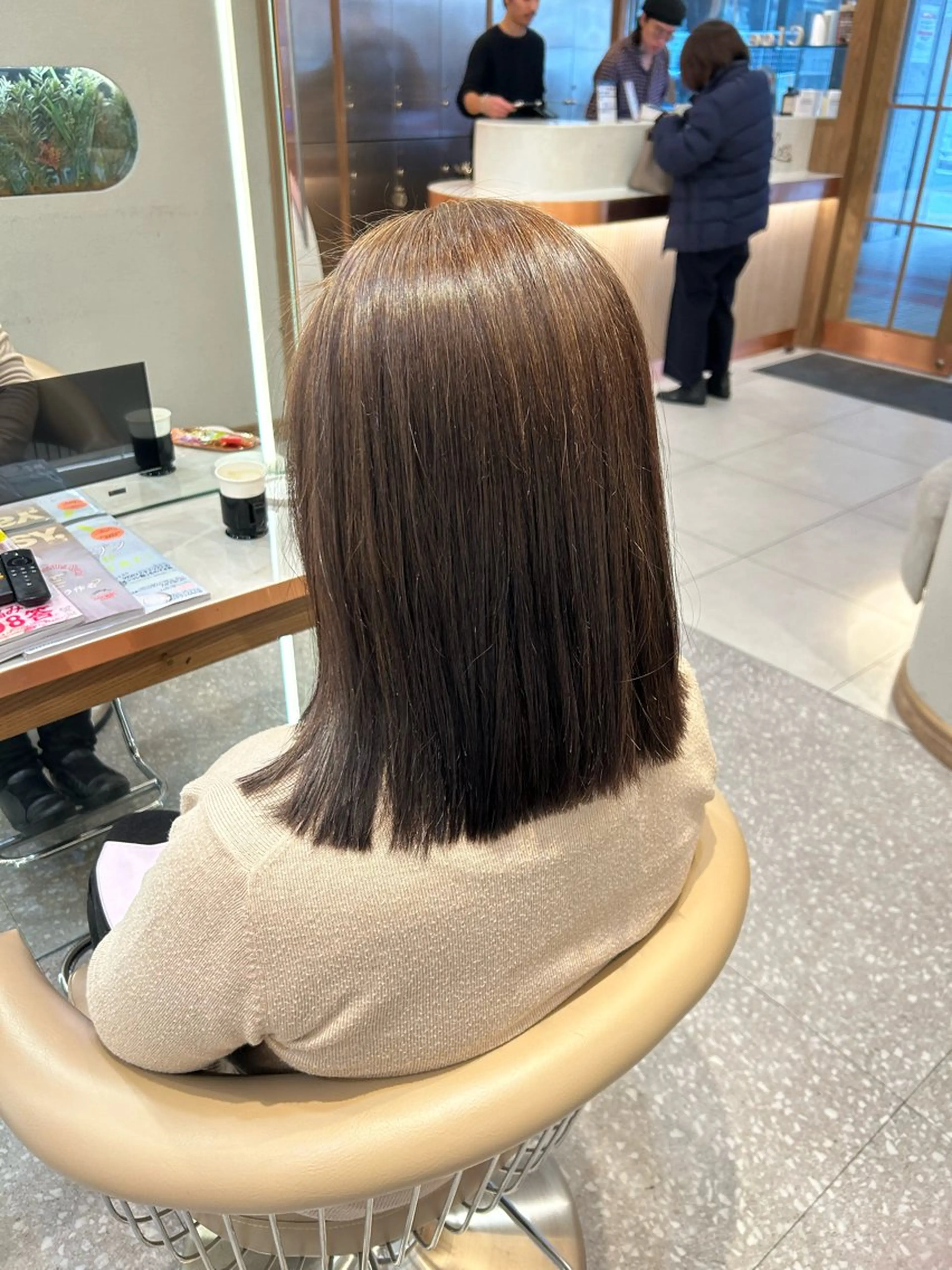 セミロング 小山 遥得のヘアスタイル