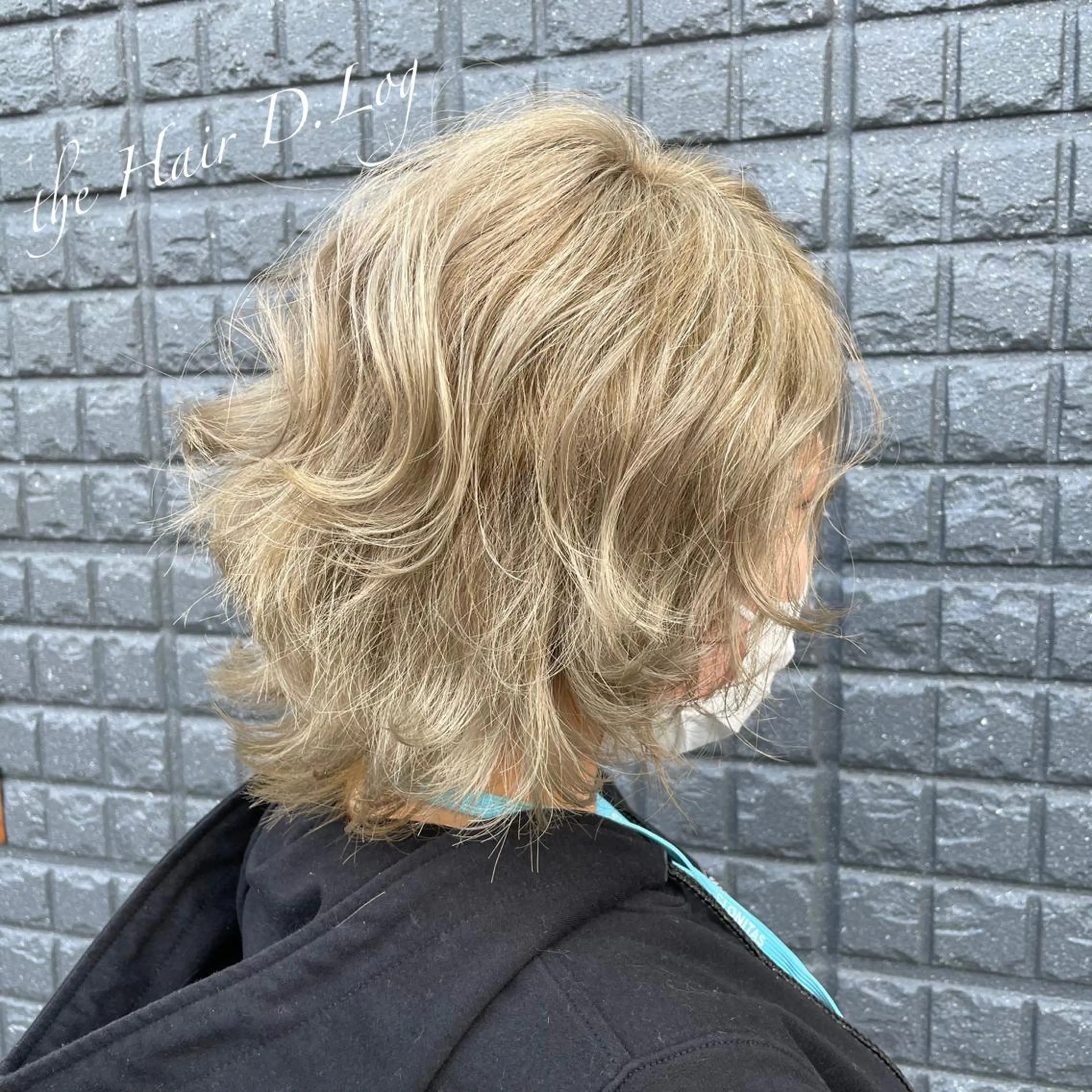 ショート カラー アッシュ 透明感カラー ハイライトカラー ハイトーンカラー イルミナカラー La vielle所属・La vielle 西峠のヘアスタイル