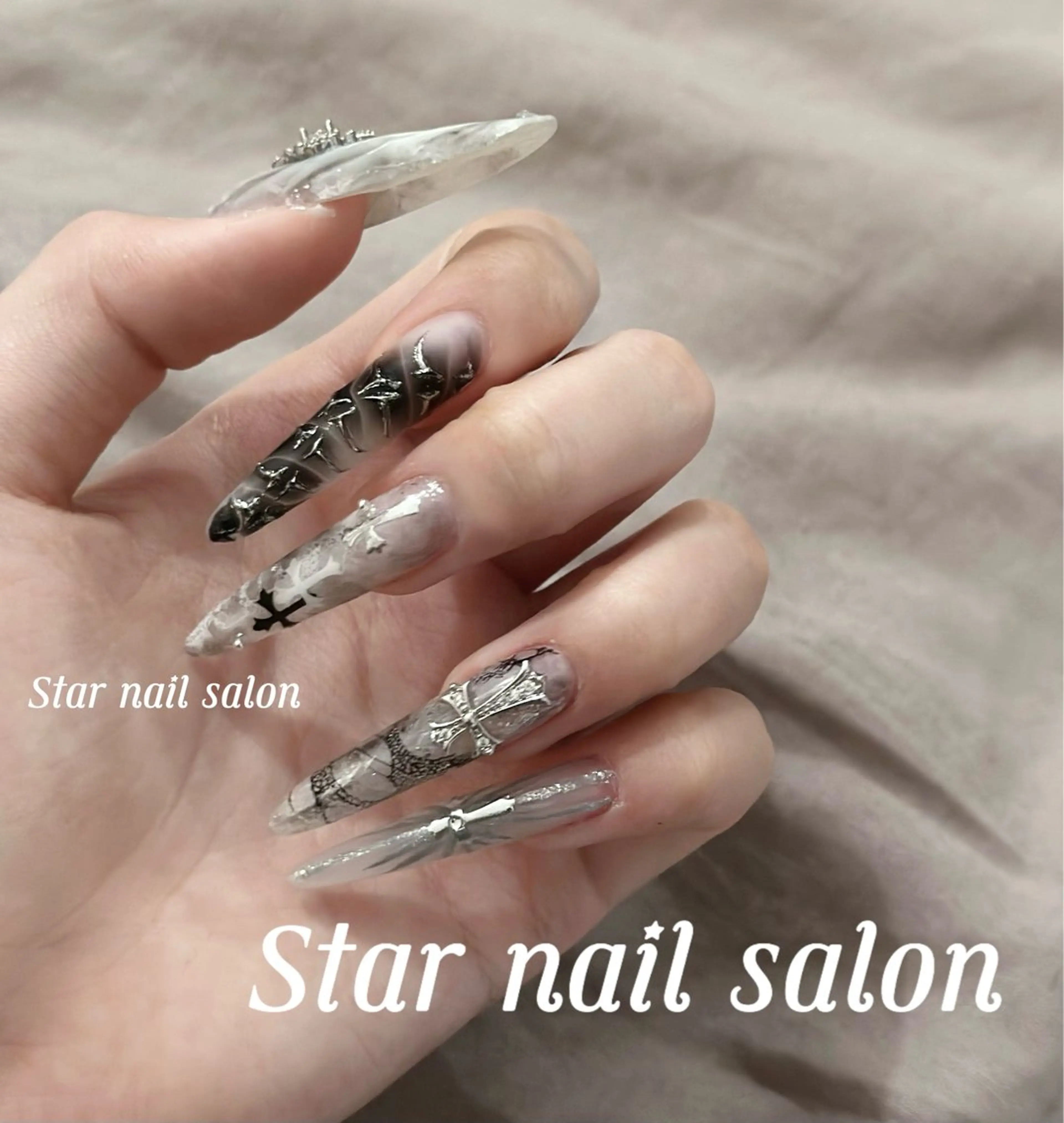 ネイル リュ リュリュのネイルデザイン