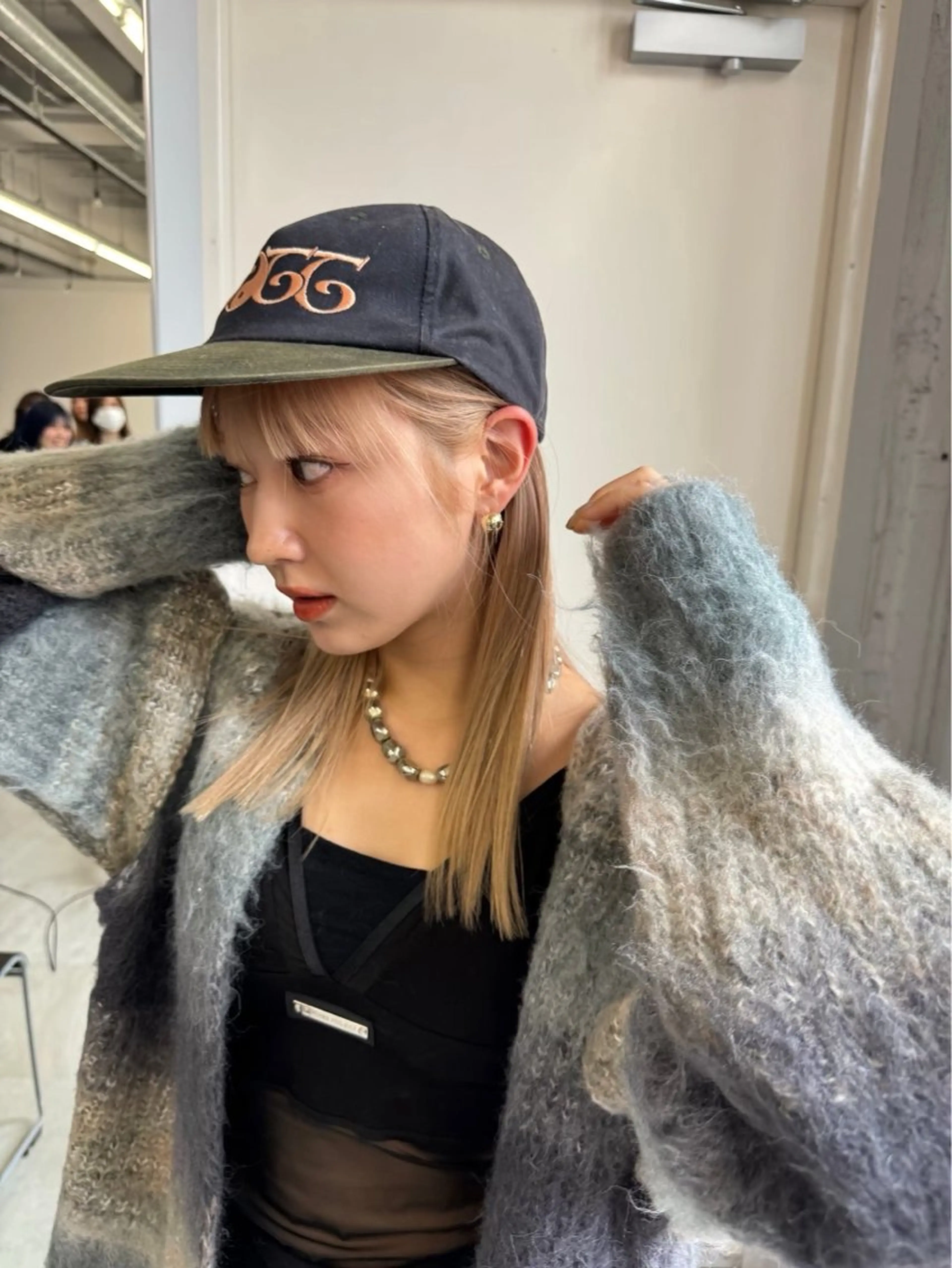 ミディアム Tsukasa/ ハイトーン/寒色のヘアスタイル