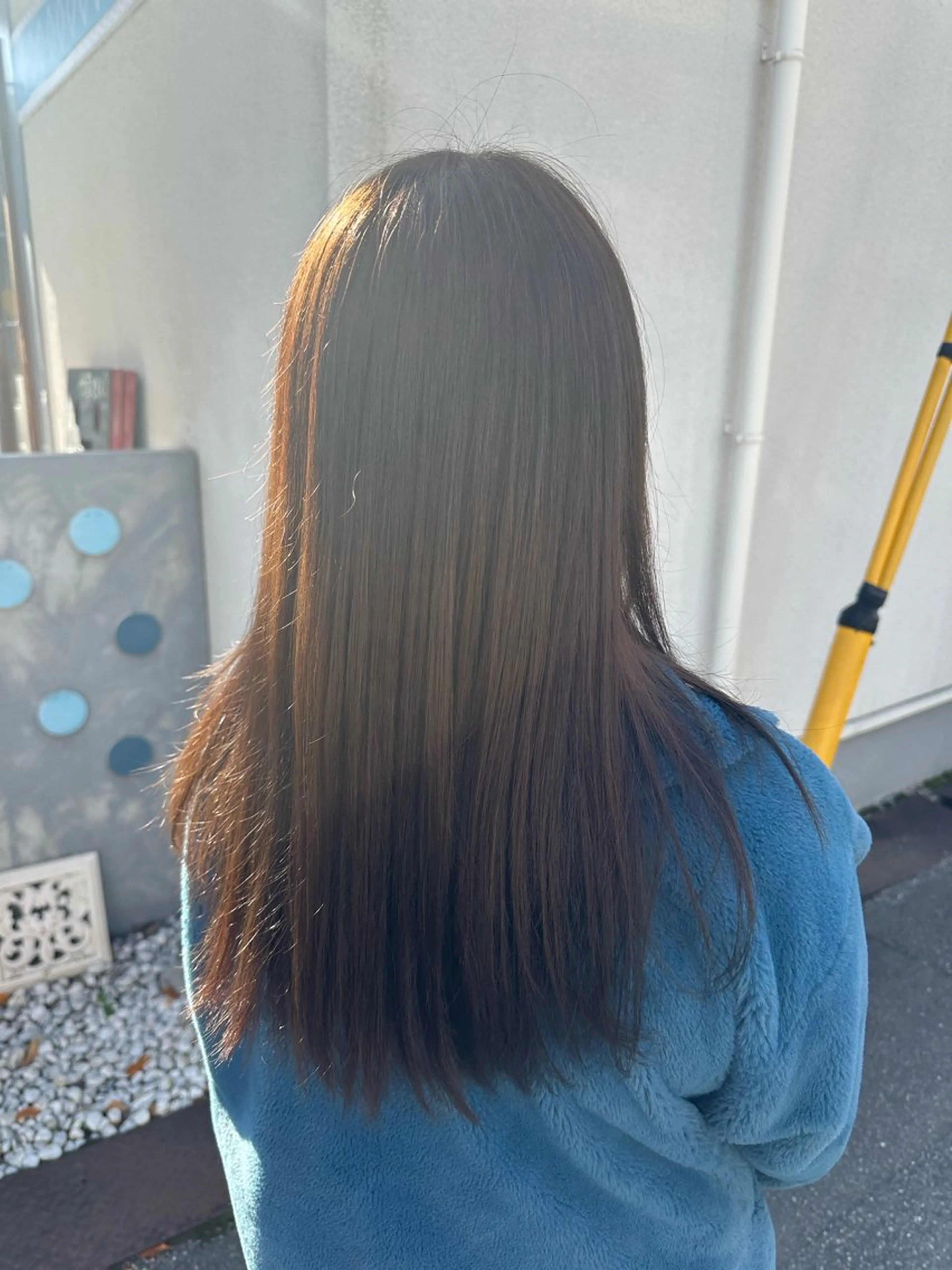 ロング カラー アッシュ ヘアカラー 安達 望のヘアスタイル