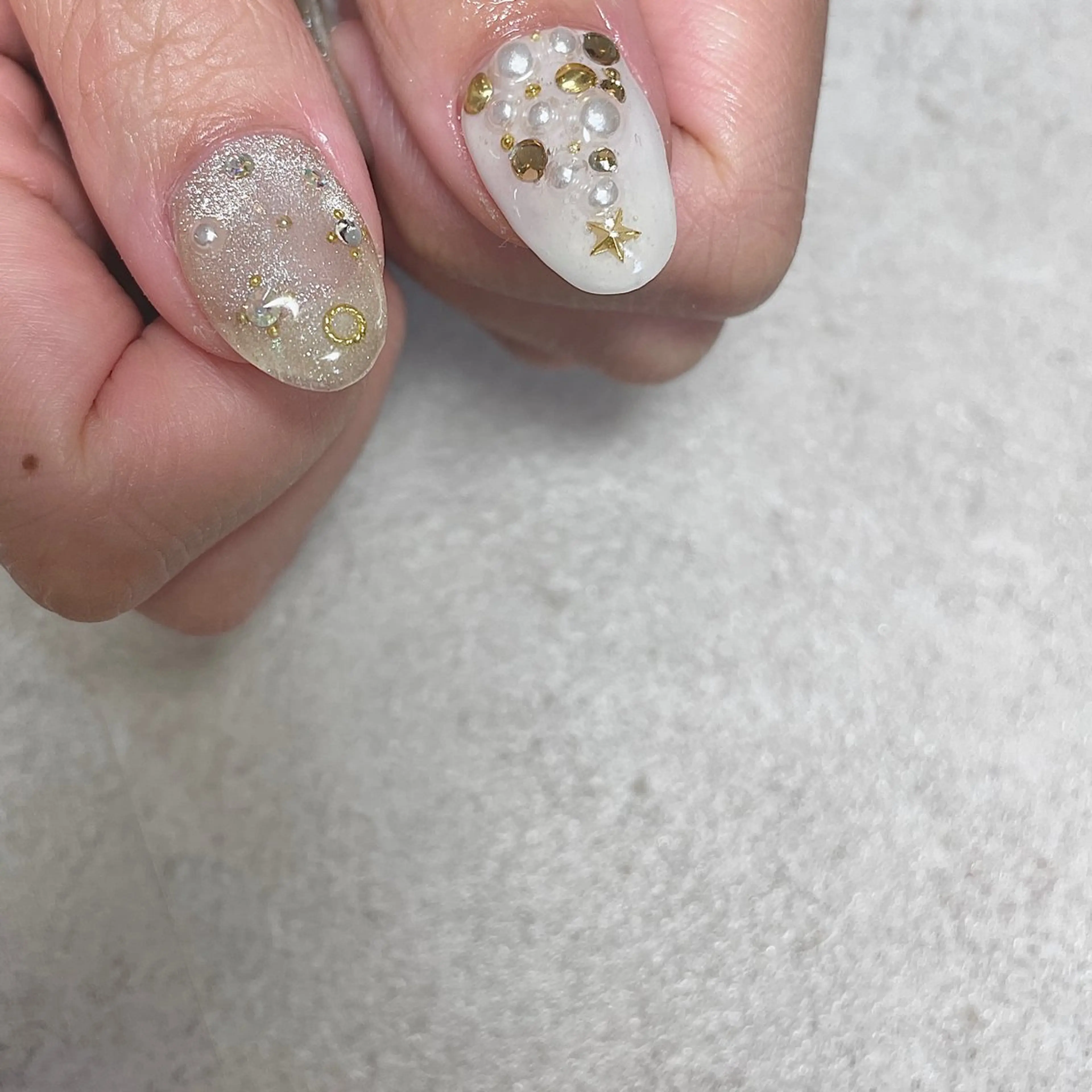 ネイル ドット マグネットネイル ショートネイル ネイルチップ ホワイト ハンドネイル acs.n所属・ネイル，耳つぼ 風間すみれのその他イメージ