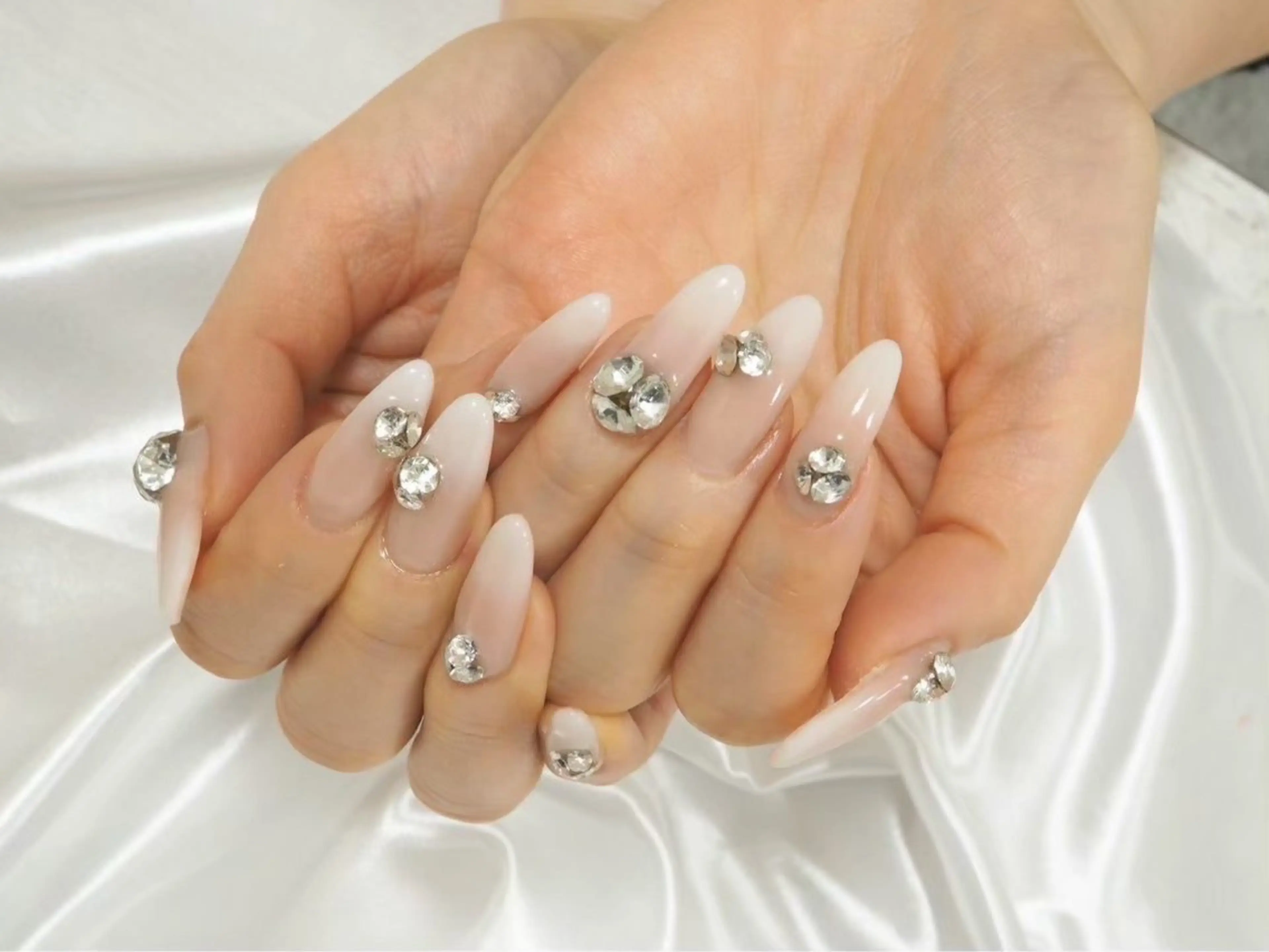 ネイル 瓜坂 実桜のネイルデザイン