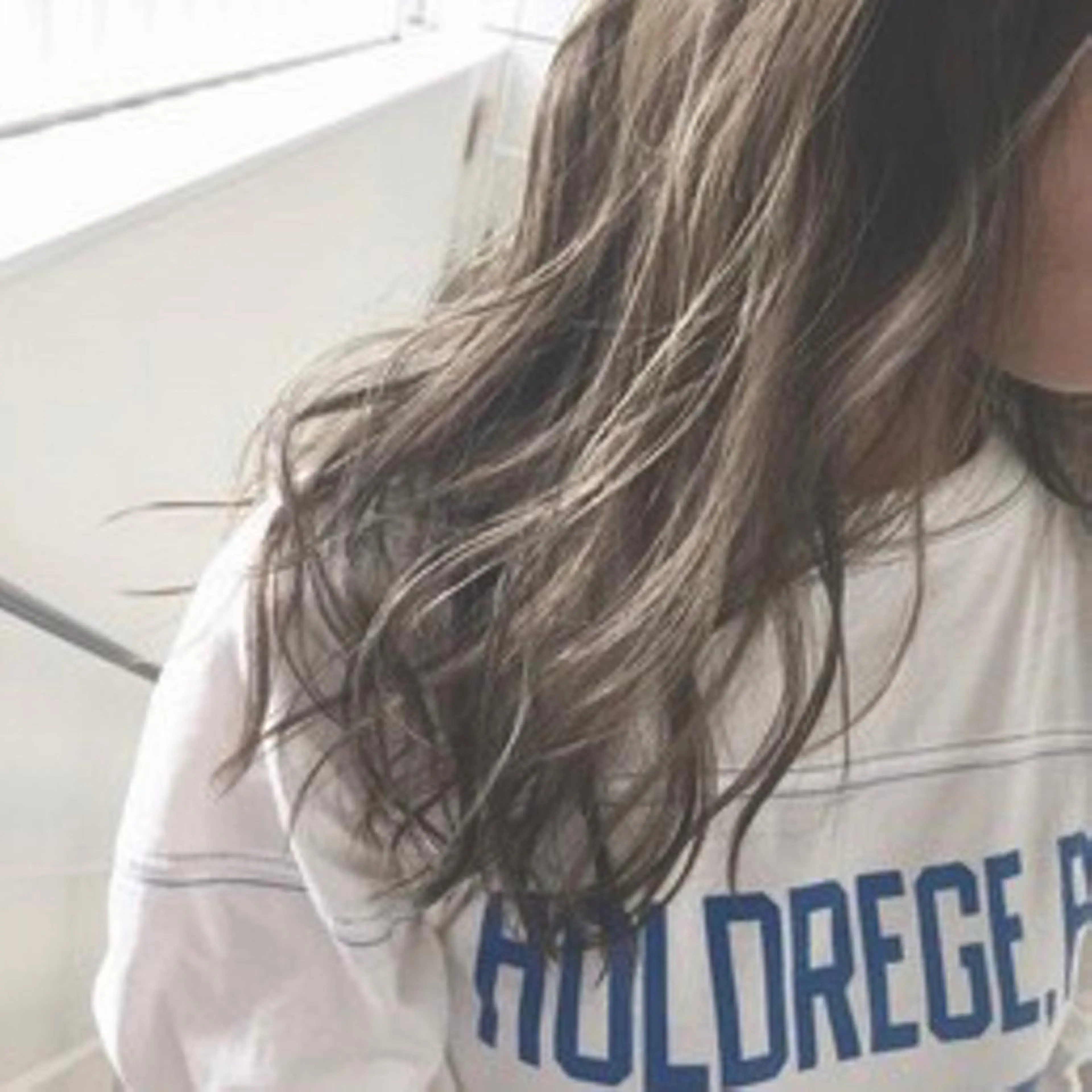 ロング カラー アディクシーカラー ハイライトカラー 外国人風カラー ハイライト the BRIDGE hair salonのヘアスタイル