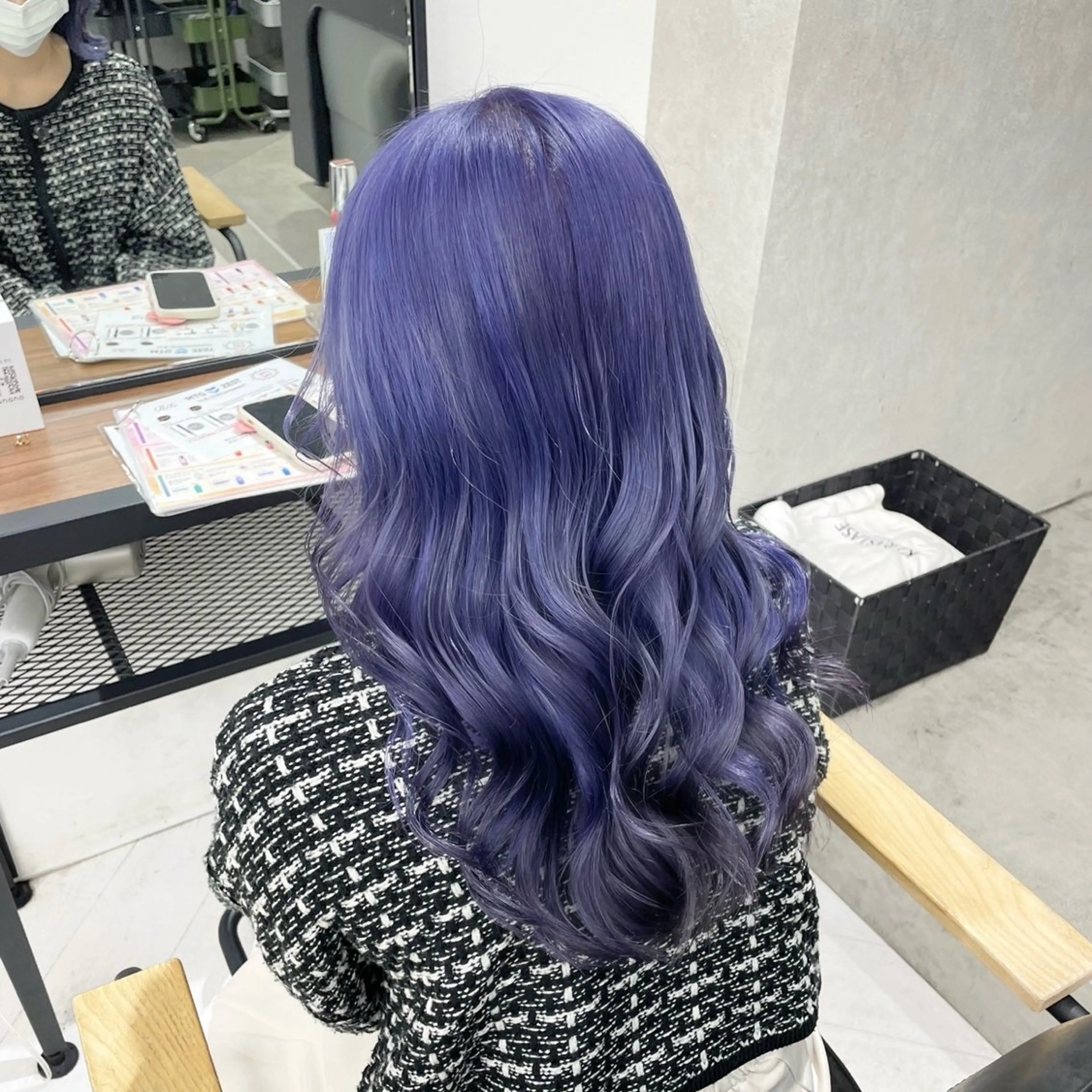 セミロング カラー パーマ ヘアアレンジ メンズ ブルーカラー ブルーラベンダー ラベンダーカラー トリートメント mona/ ストレートスタイル✨のヘアスタイル